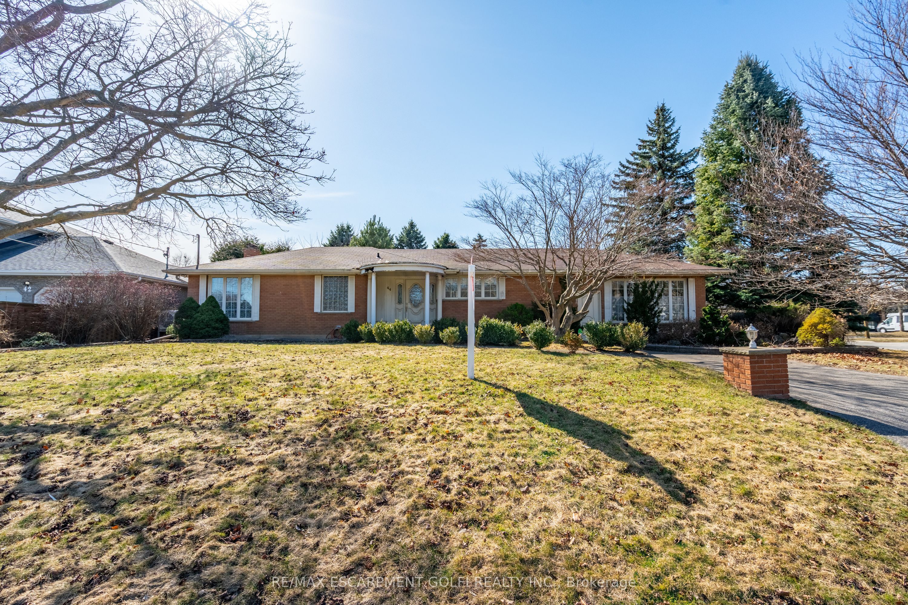 44 Patterson Avenue Property Photo
