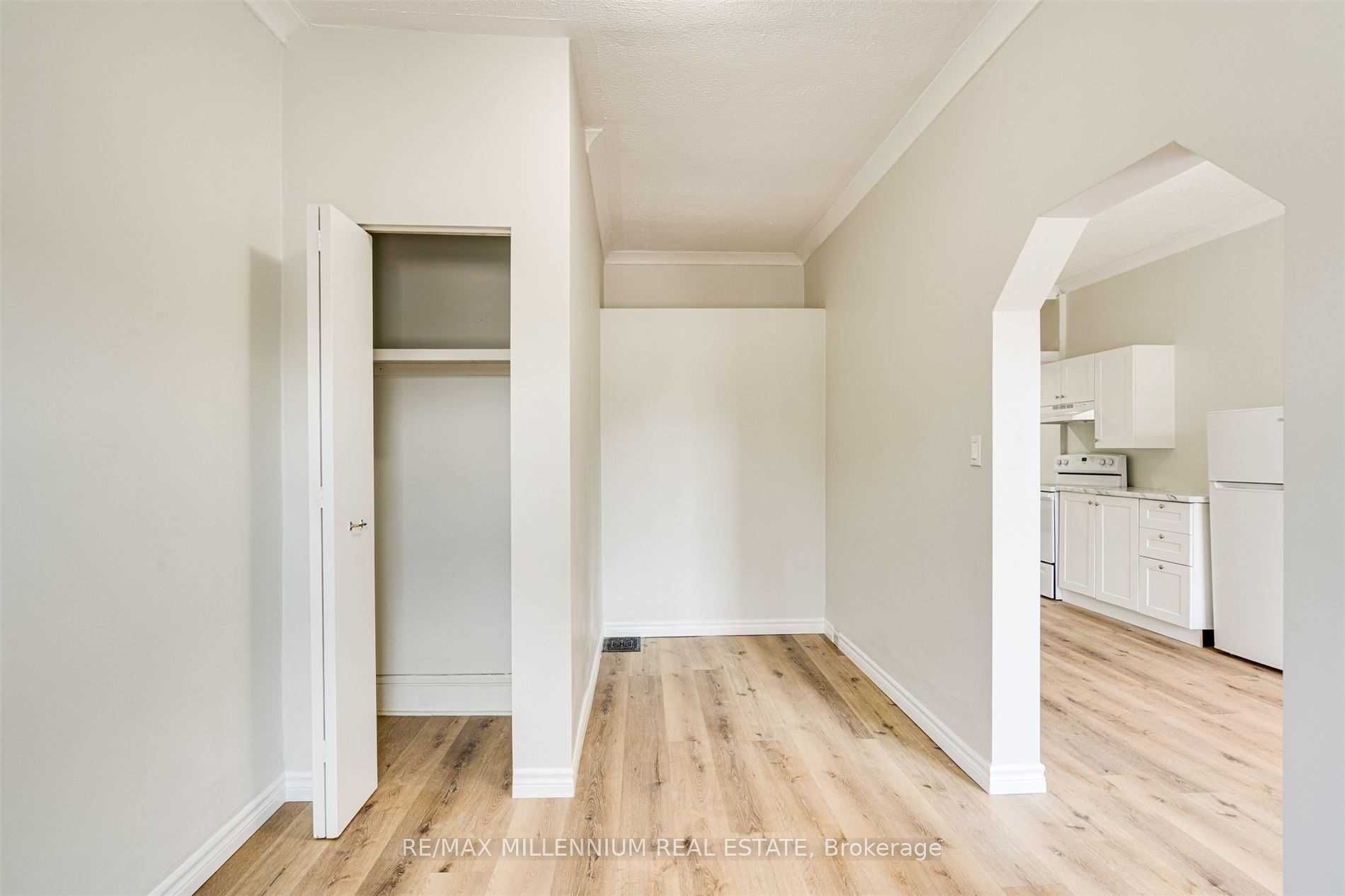 363 Barton Street Property Photo 11