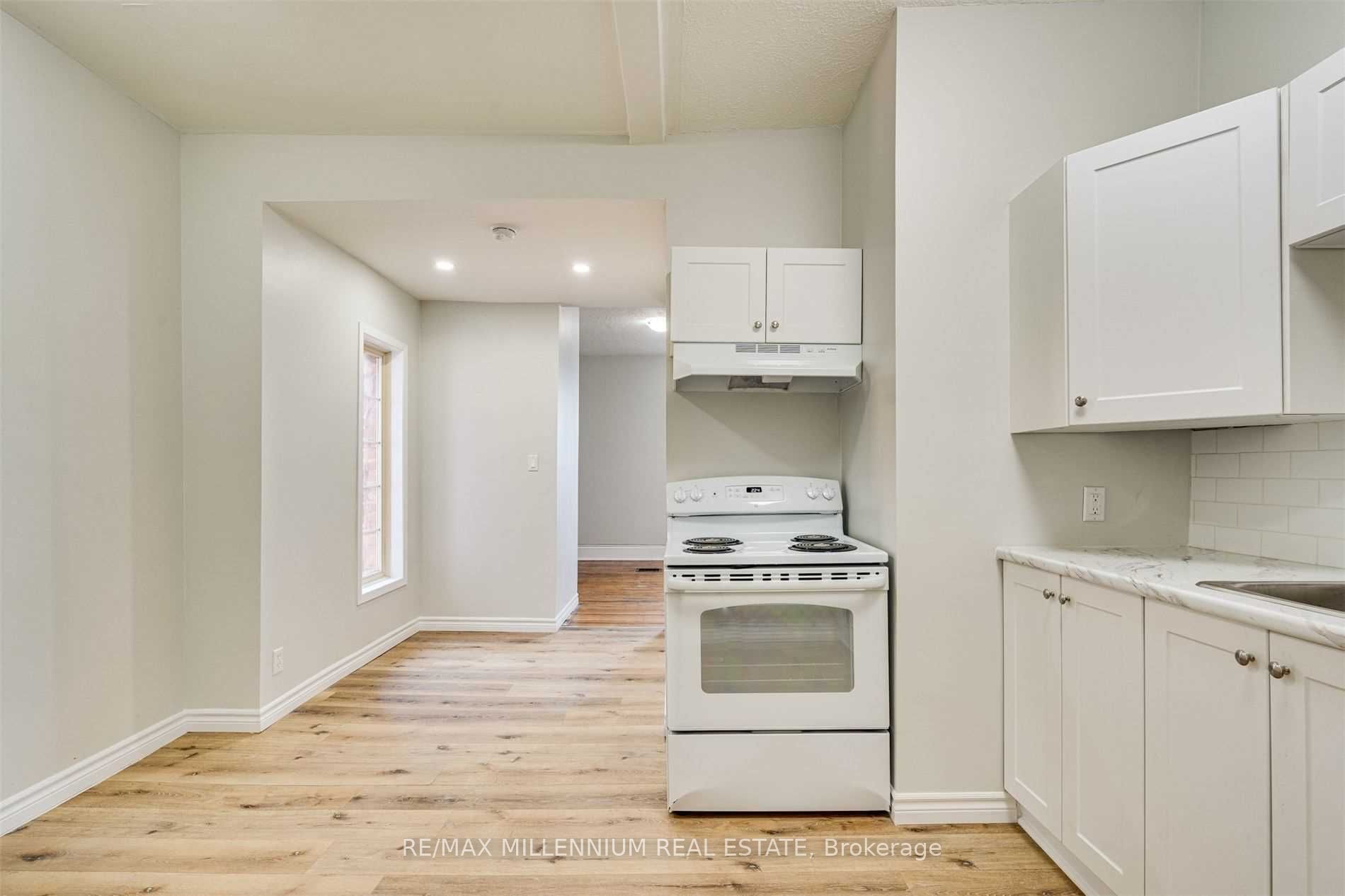 363 Barton Street Property Photo 17