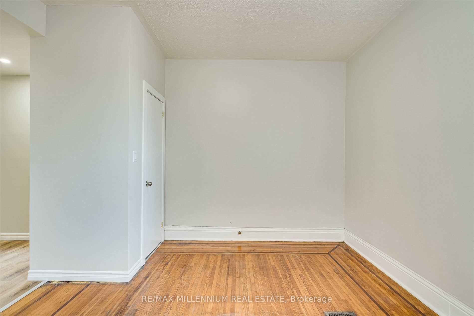 363 Barton Street Property Photo 23