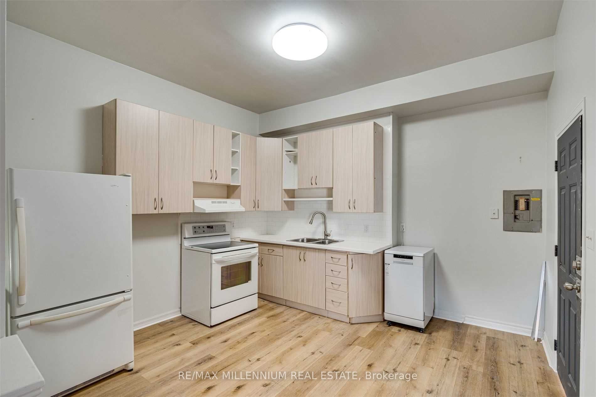 363 Barton Street Property Photo 27