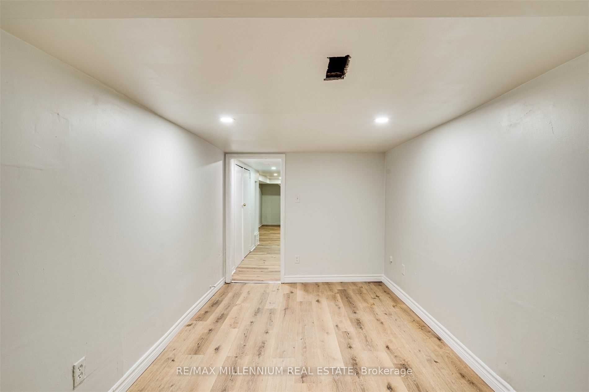 363 Barton Street Property Photo 35
