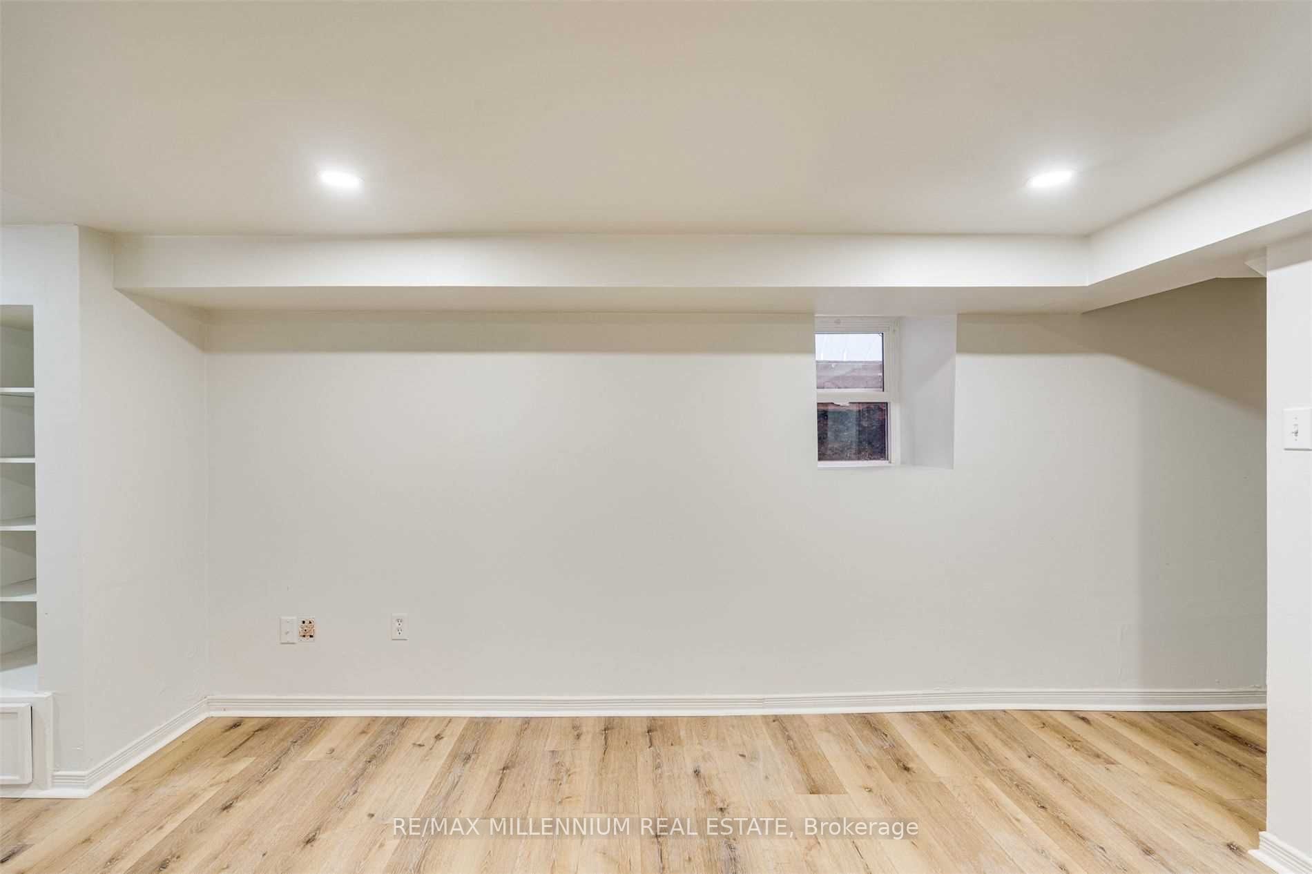 363 Barton Street Property Photo 37