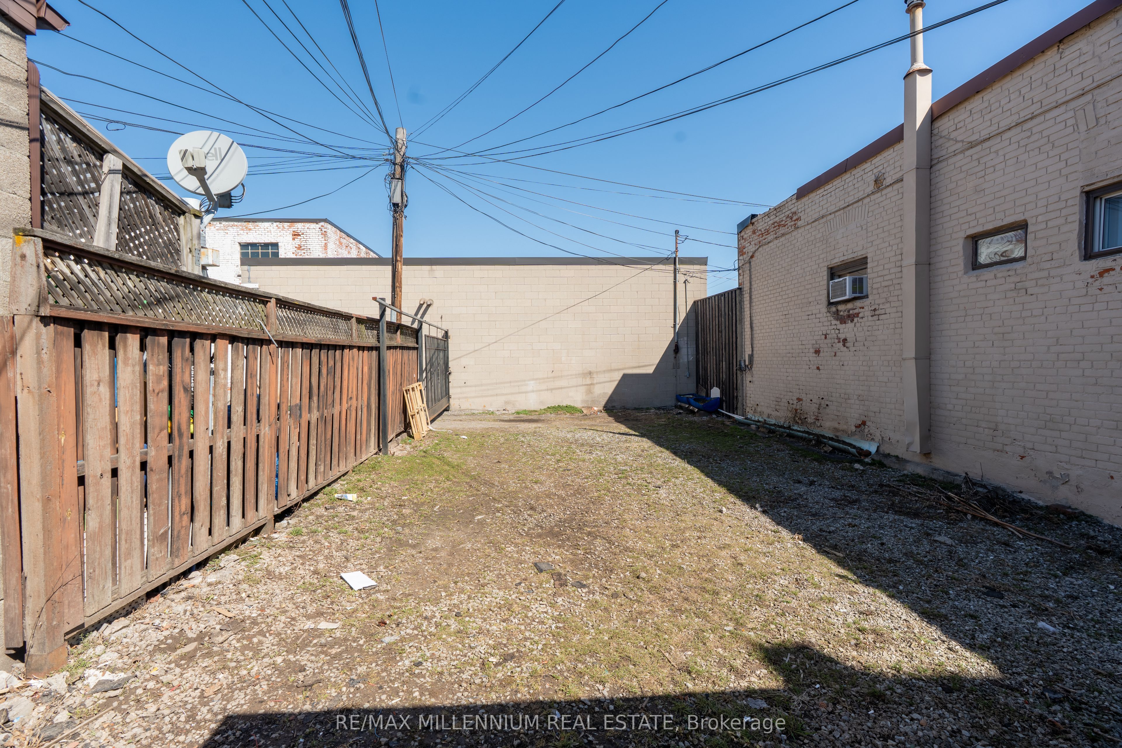 363 Barton Street Property Photo 41