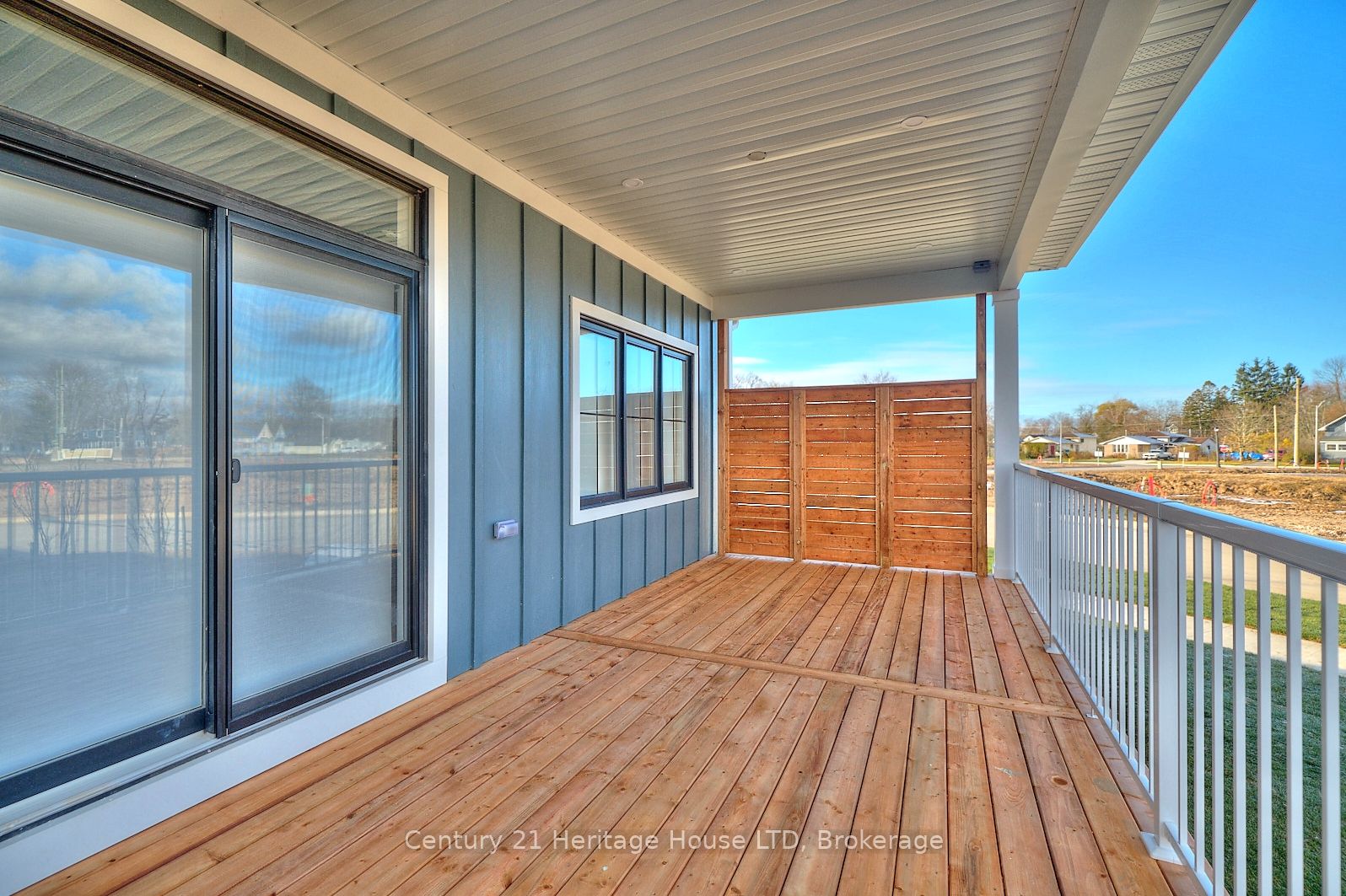 594 Seneca Drive Property Photo 38