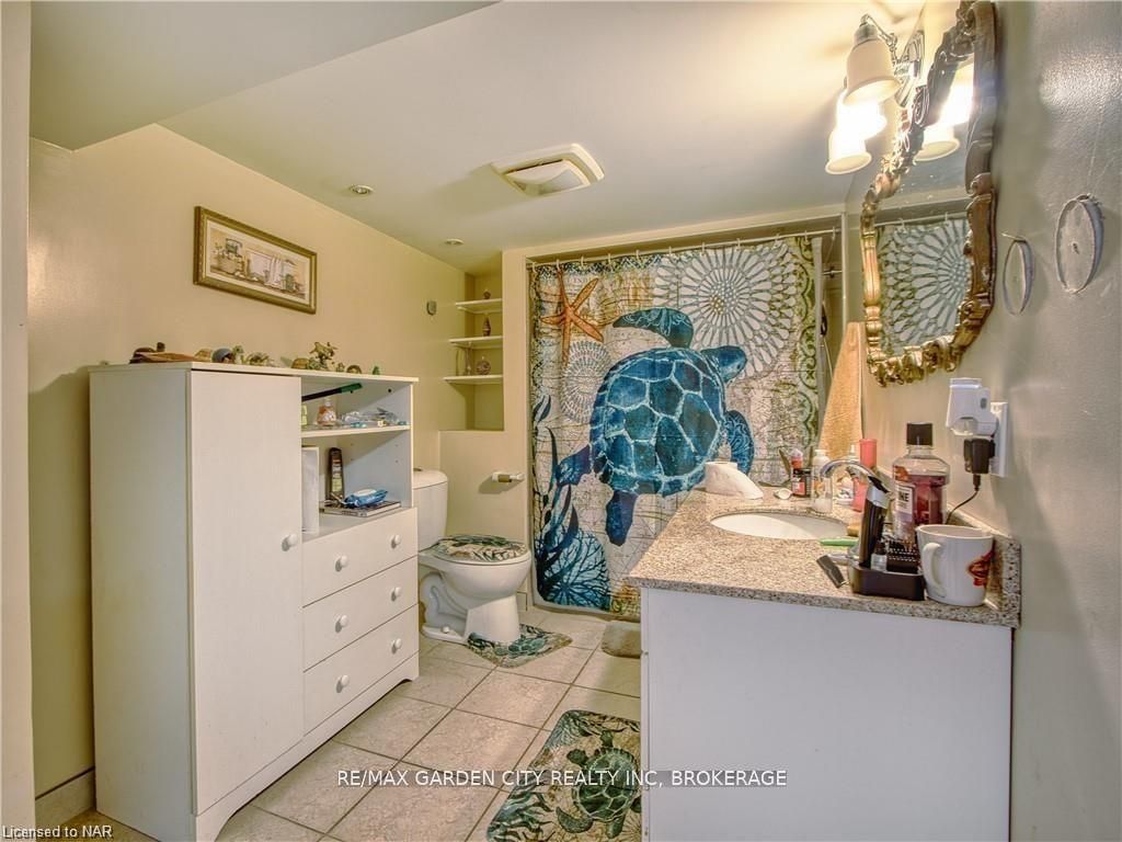 243 Ontario Street Property Photo 14