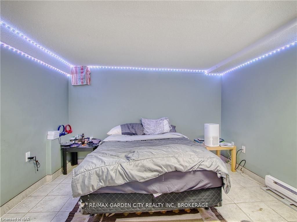 243 Ontario Street Property Photo 16