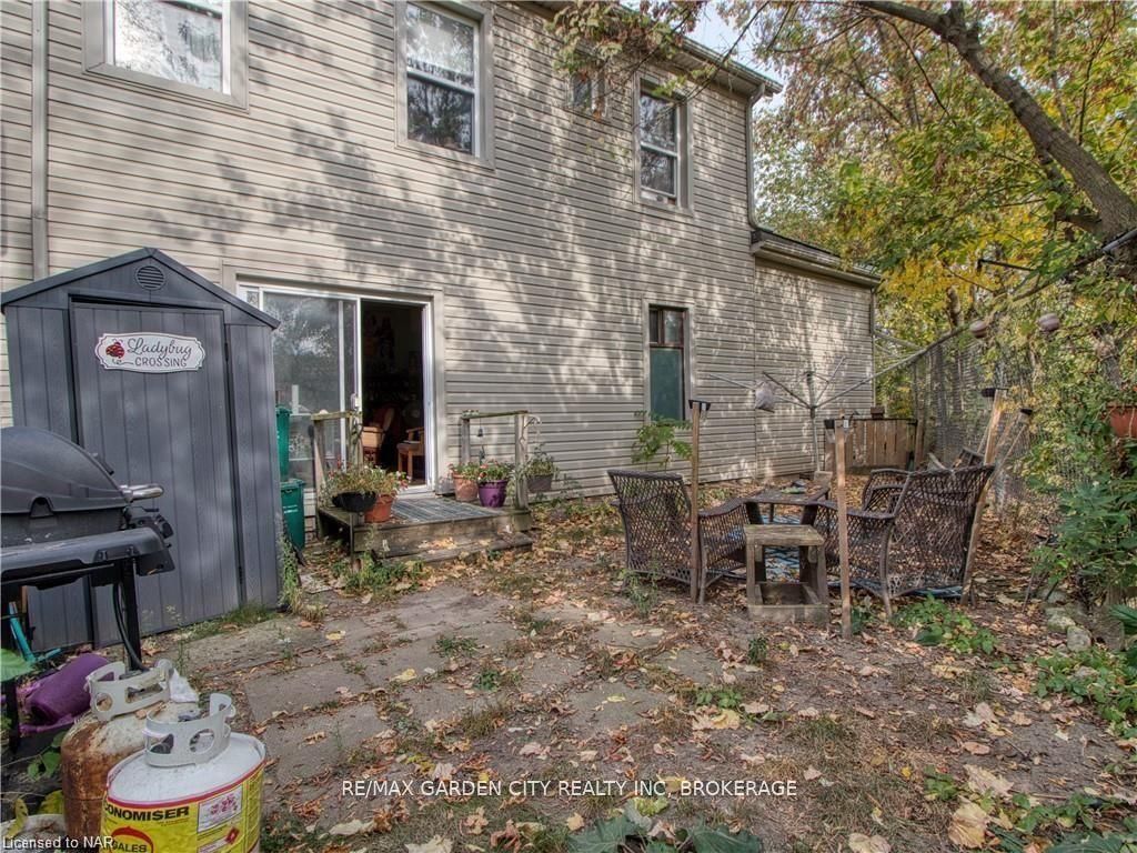 243 Ontario Street Property Photo 29