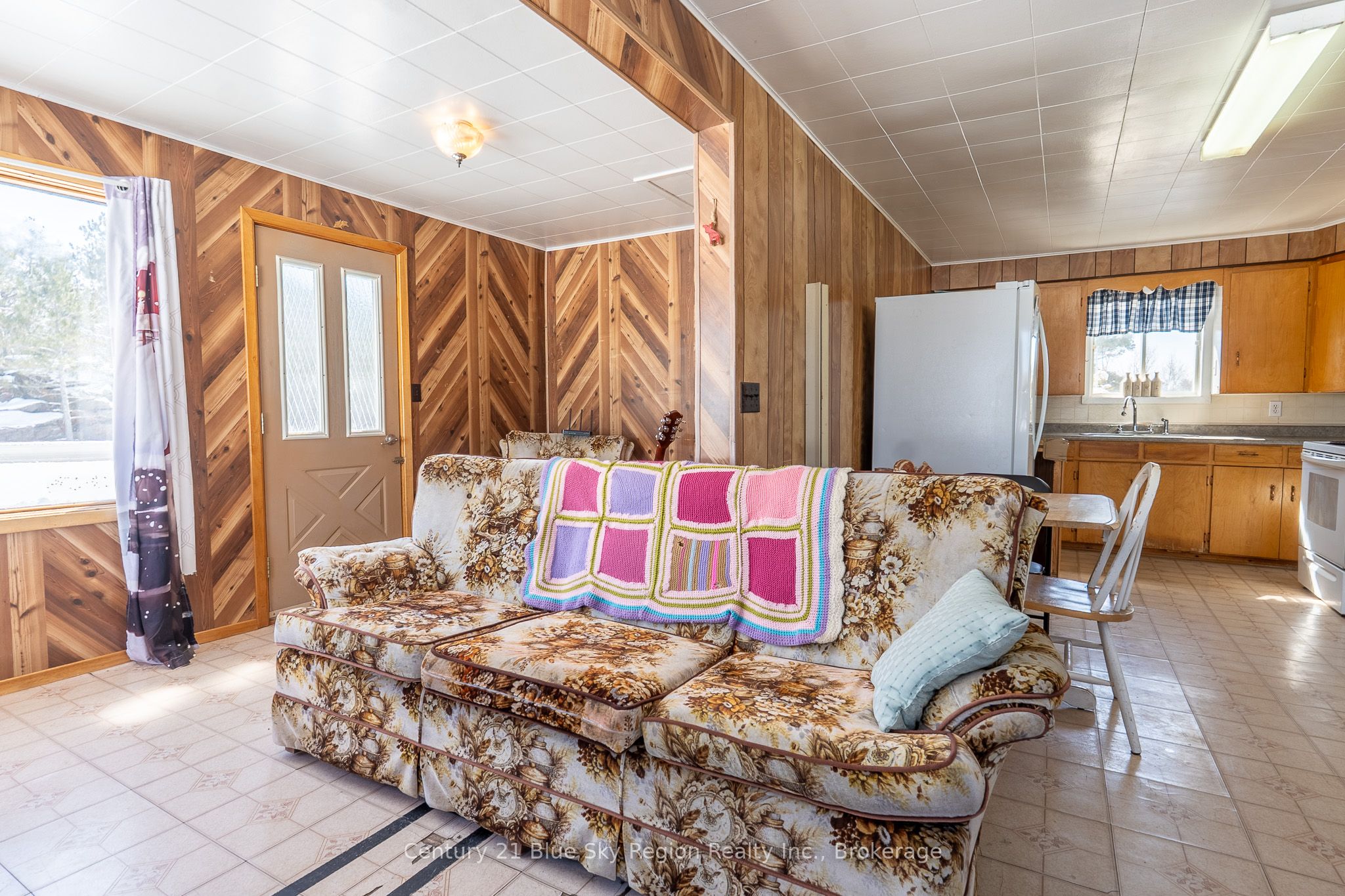 8919 Highway 64 Property Photo 7