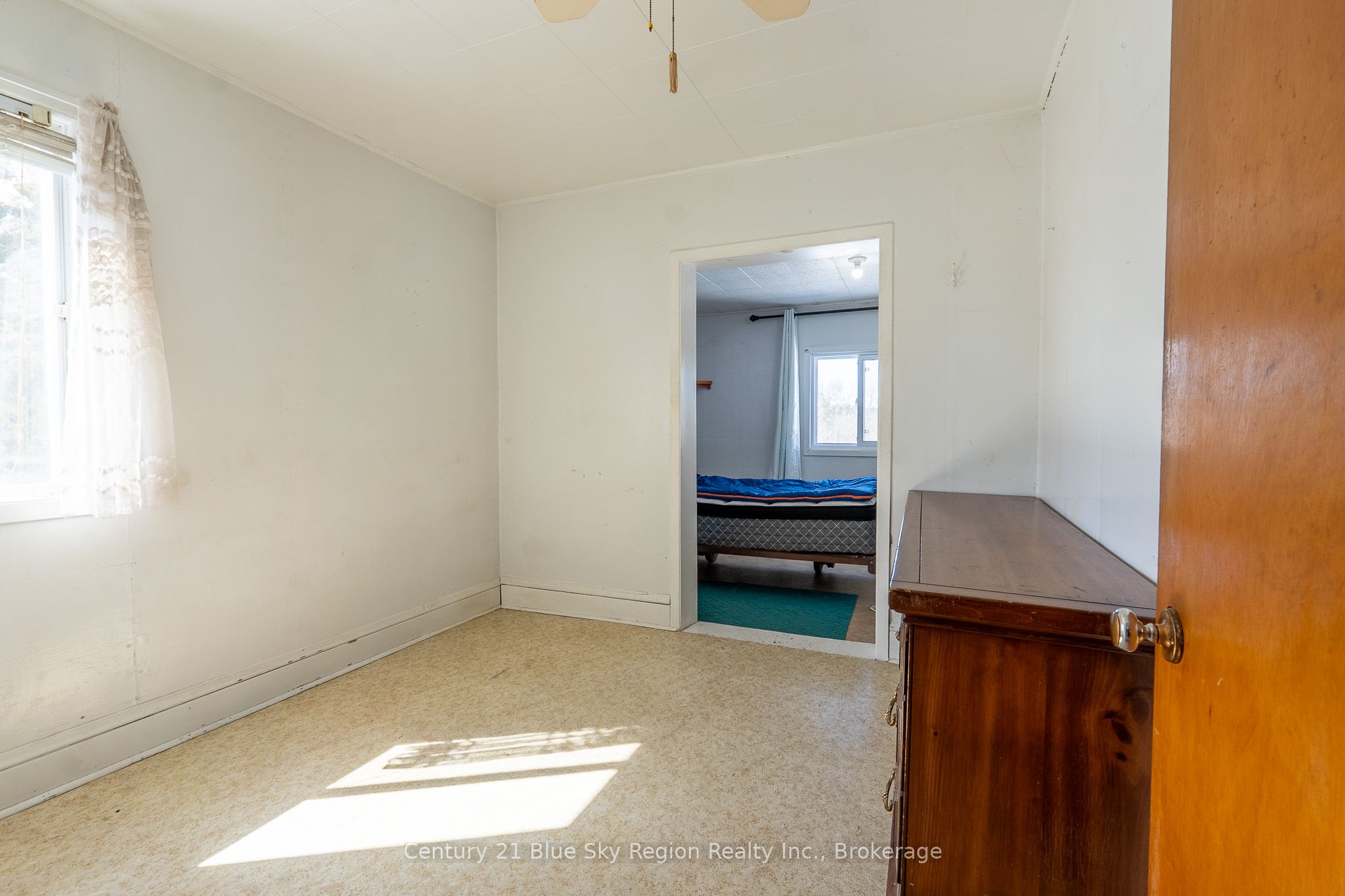 8919 Highway 64 Property Photo 19