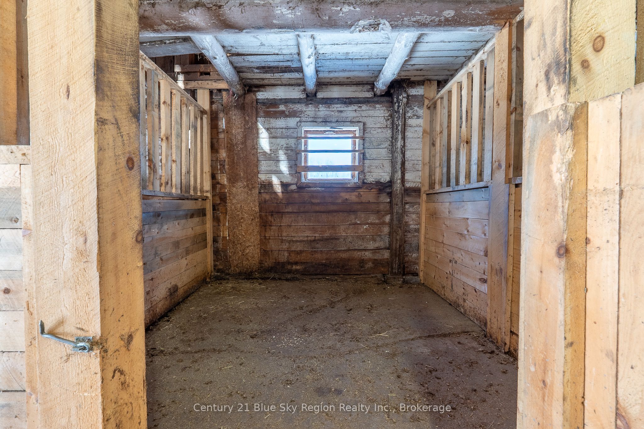 8919 Highway 64 Property Photo 30