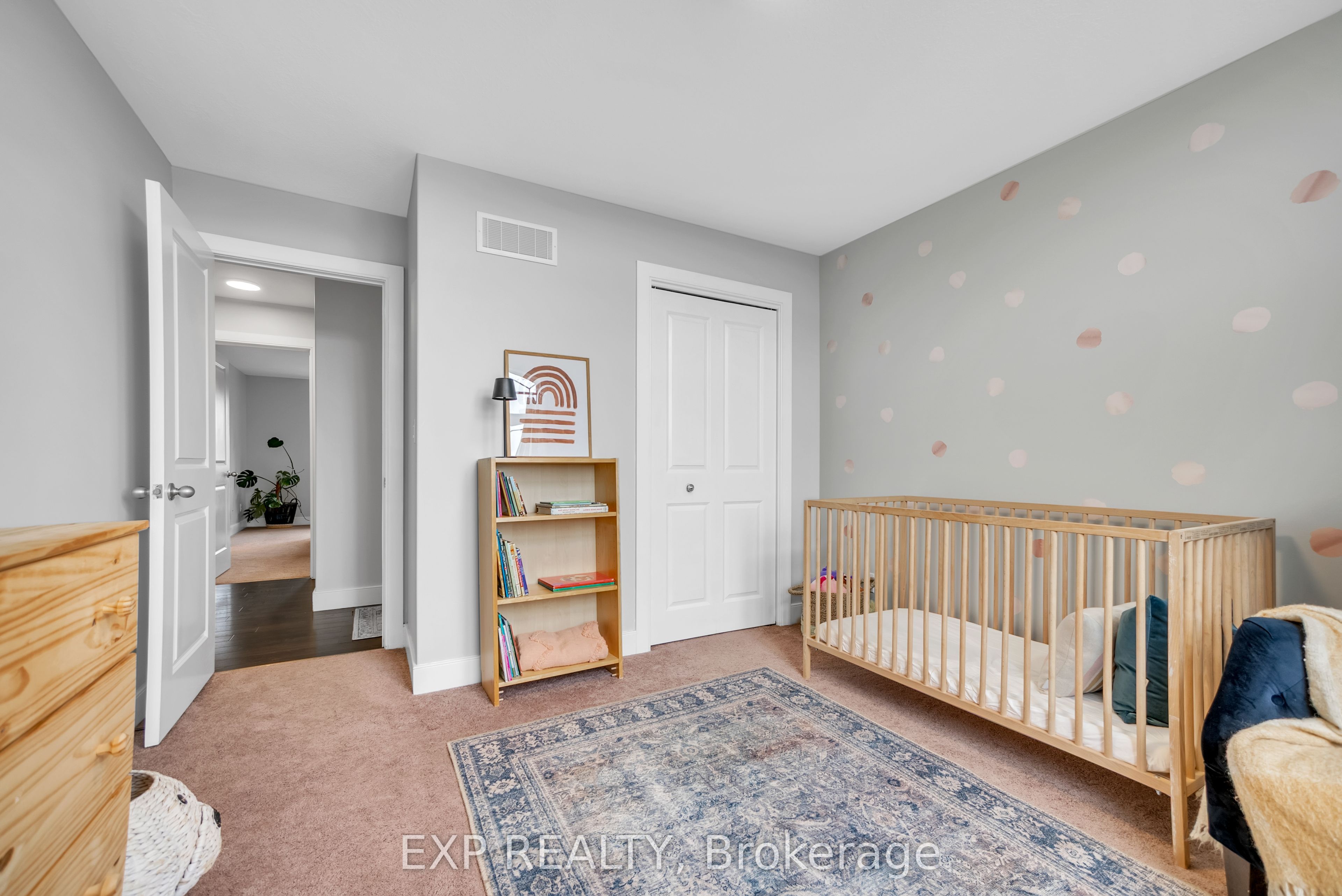 10 Spencer Court Property Photo 27