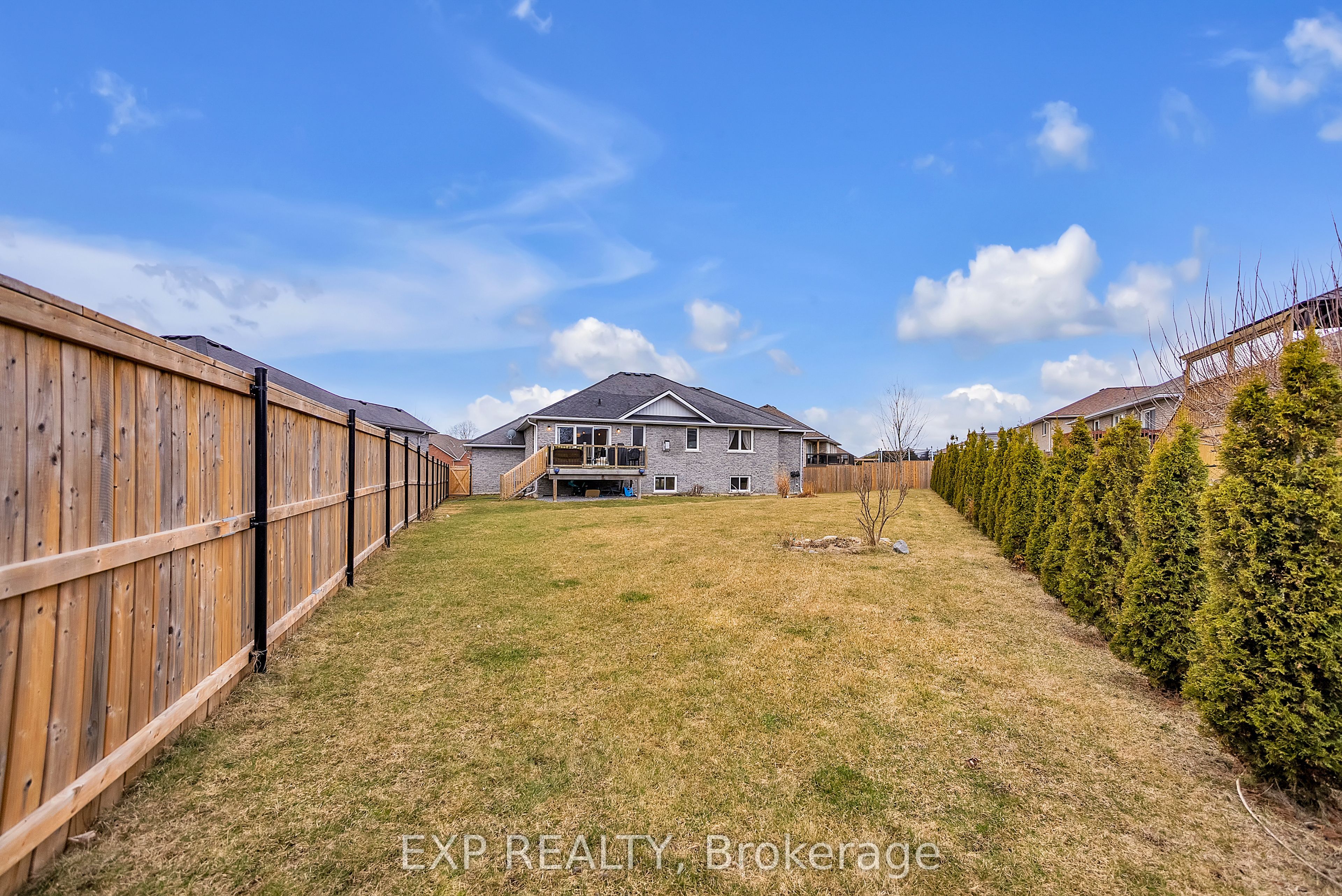 10 Spencer Court Property Photo 45