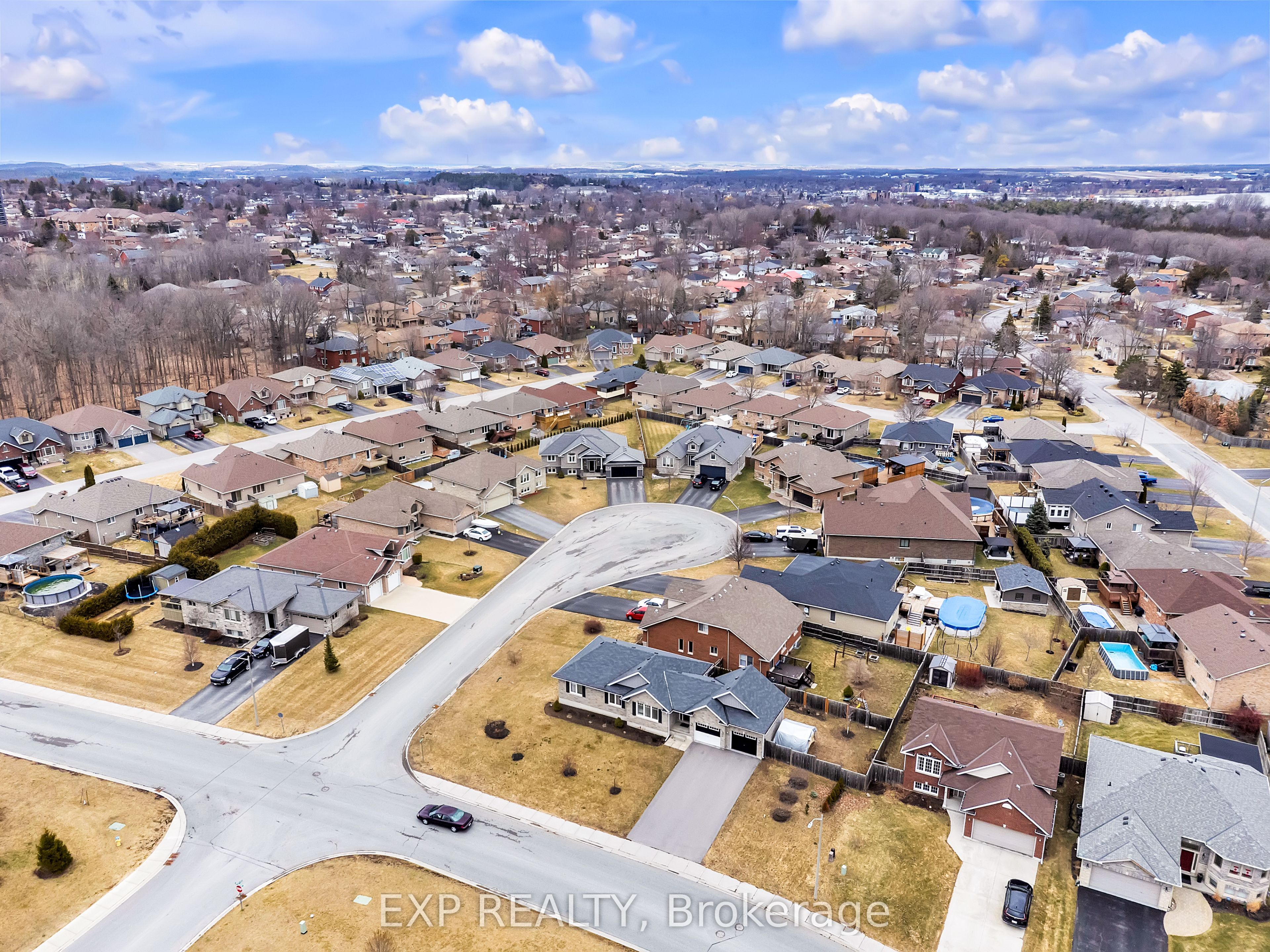 10 Spencer Court Property Photo 50