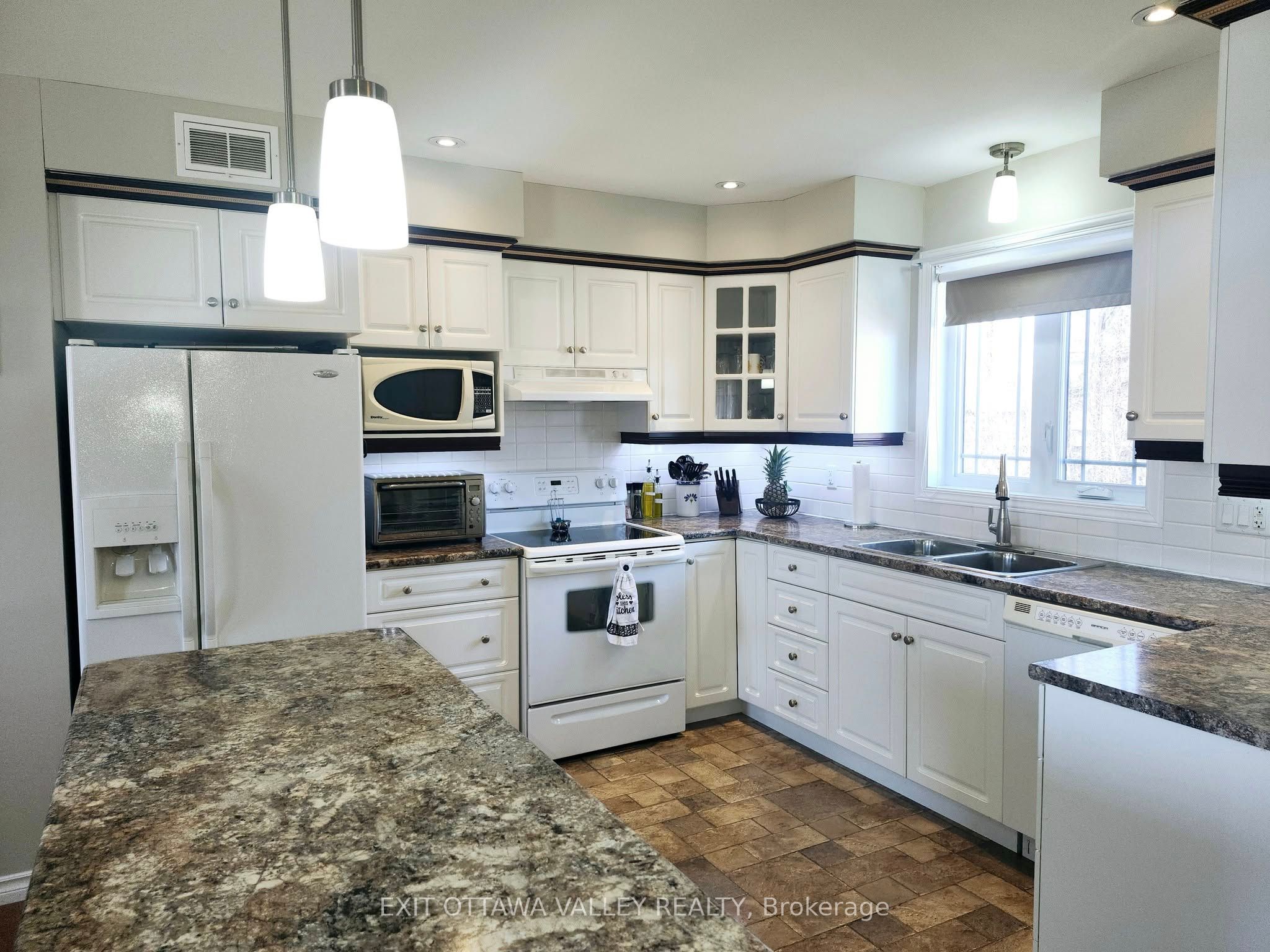 5 Minto Street Property Photo 11