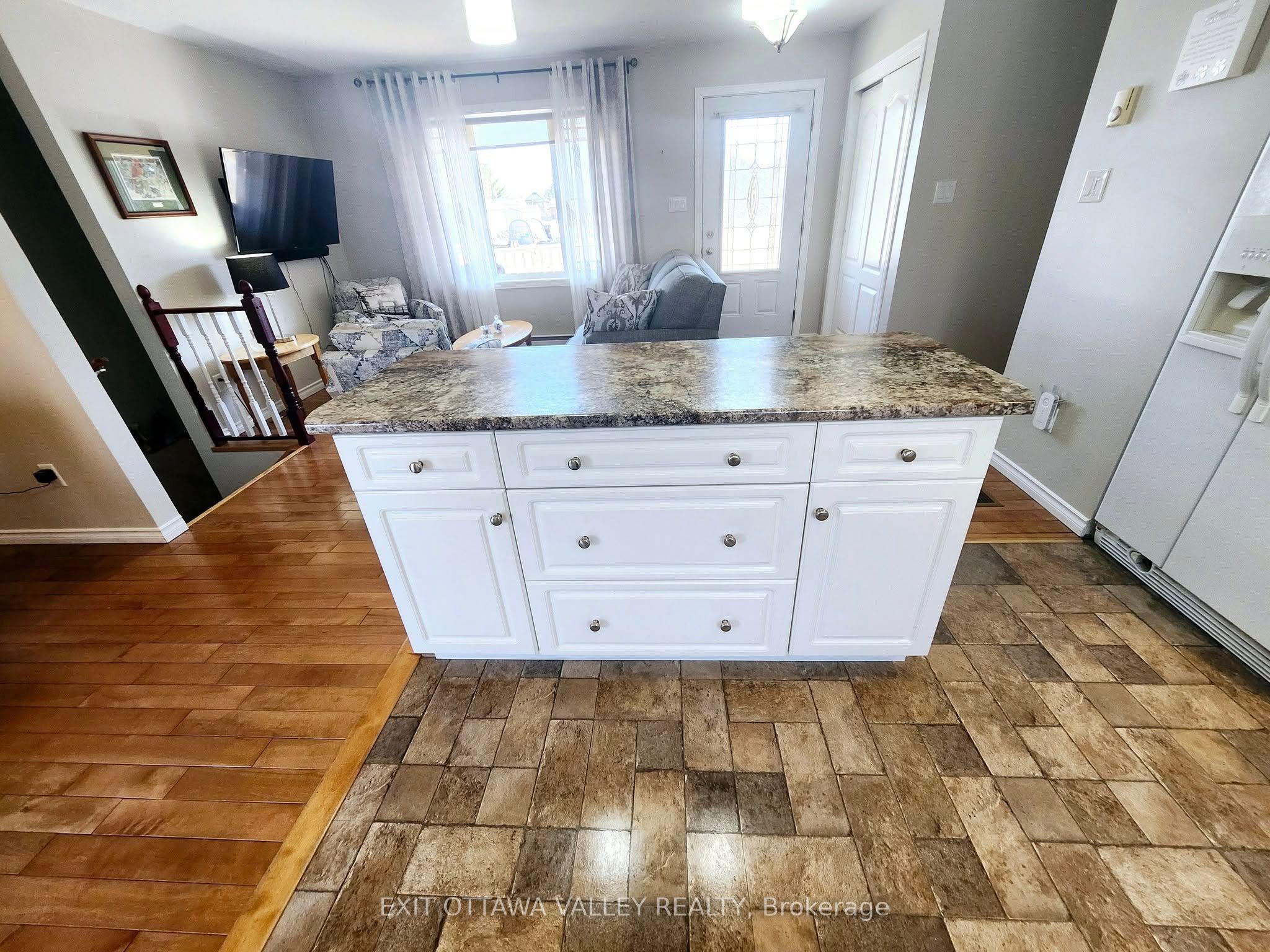 5 Minto Street Property Photo 12
