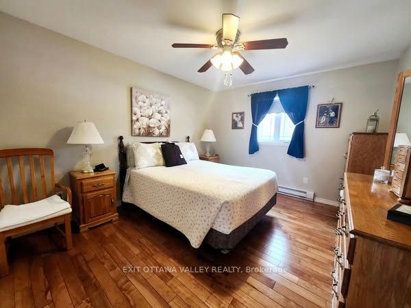 5 Minto Street Property Photo 18
