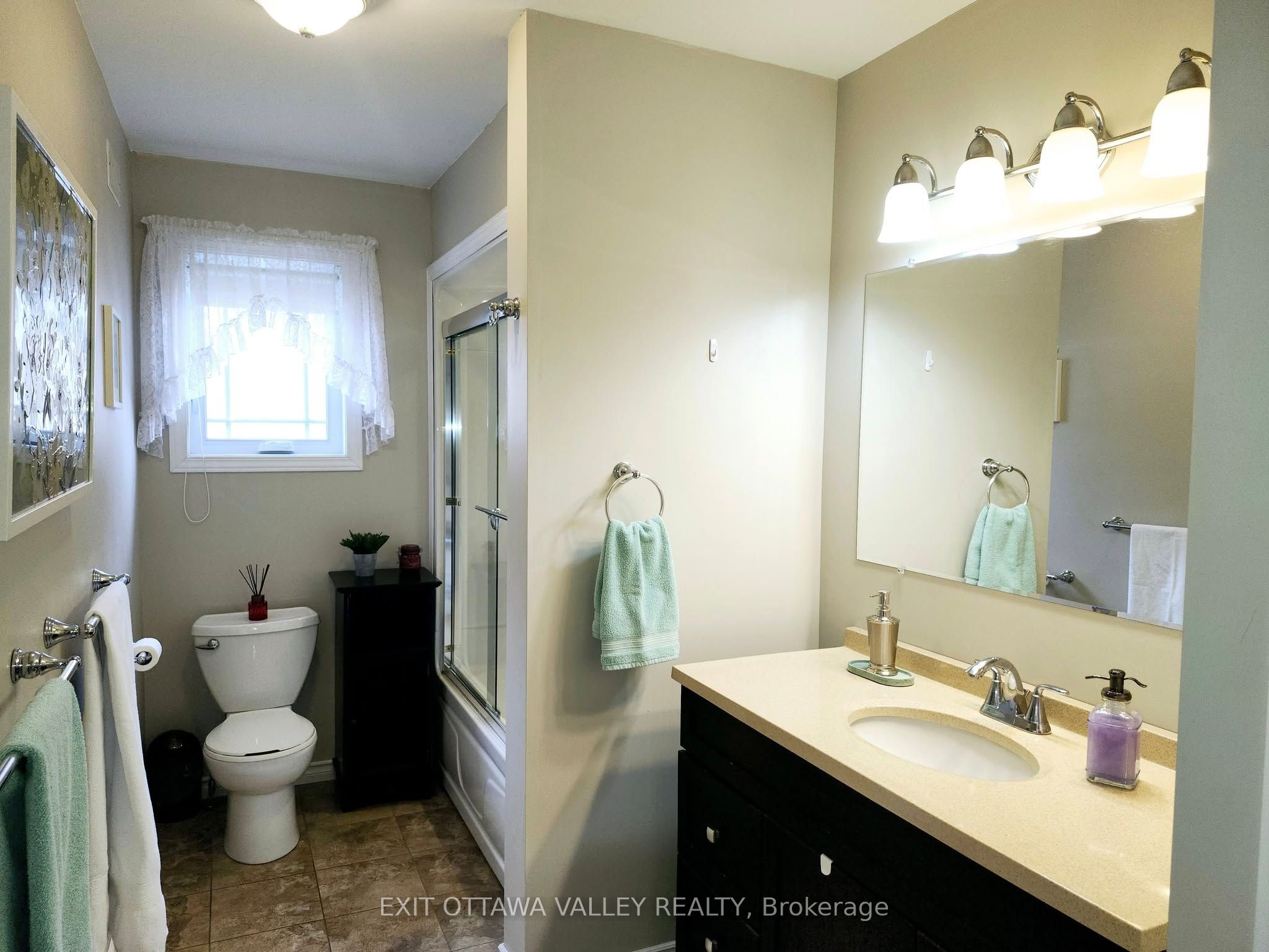 5 Minto Street Property Photo 23