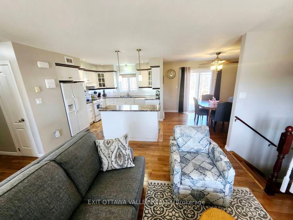 5 Minto Street Property Photo 27