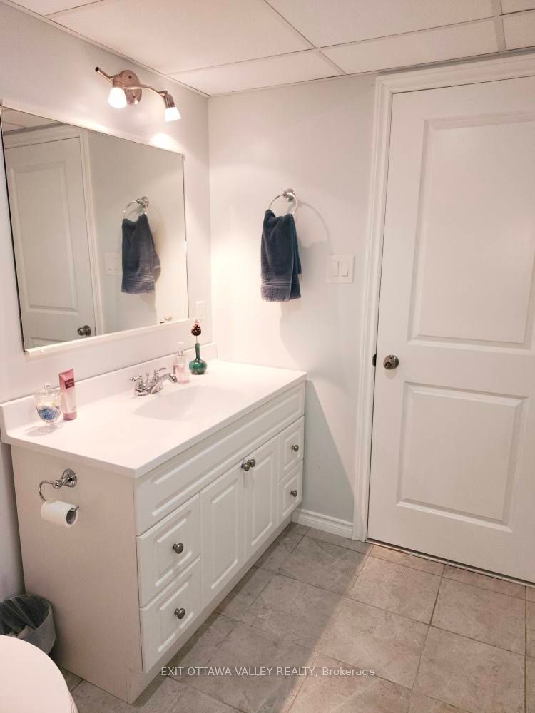 5 Minto Street Property Photo 36