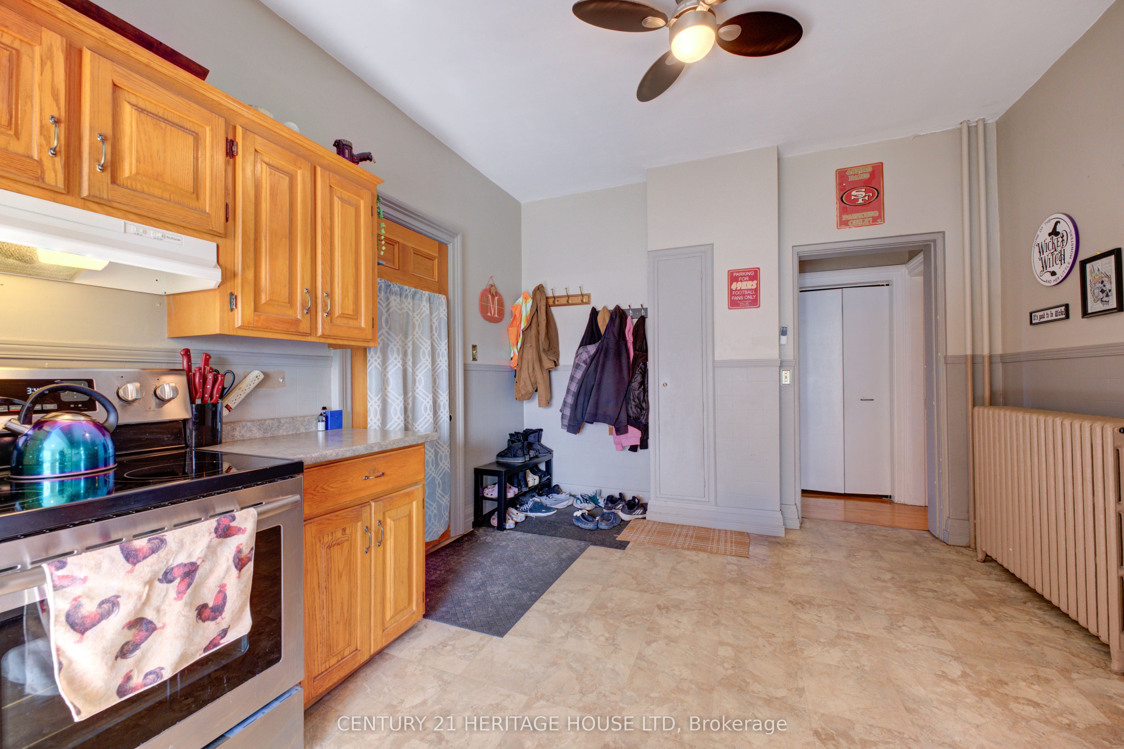 111 Erie Avenue Property Photo 7