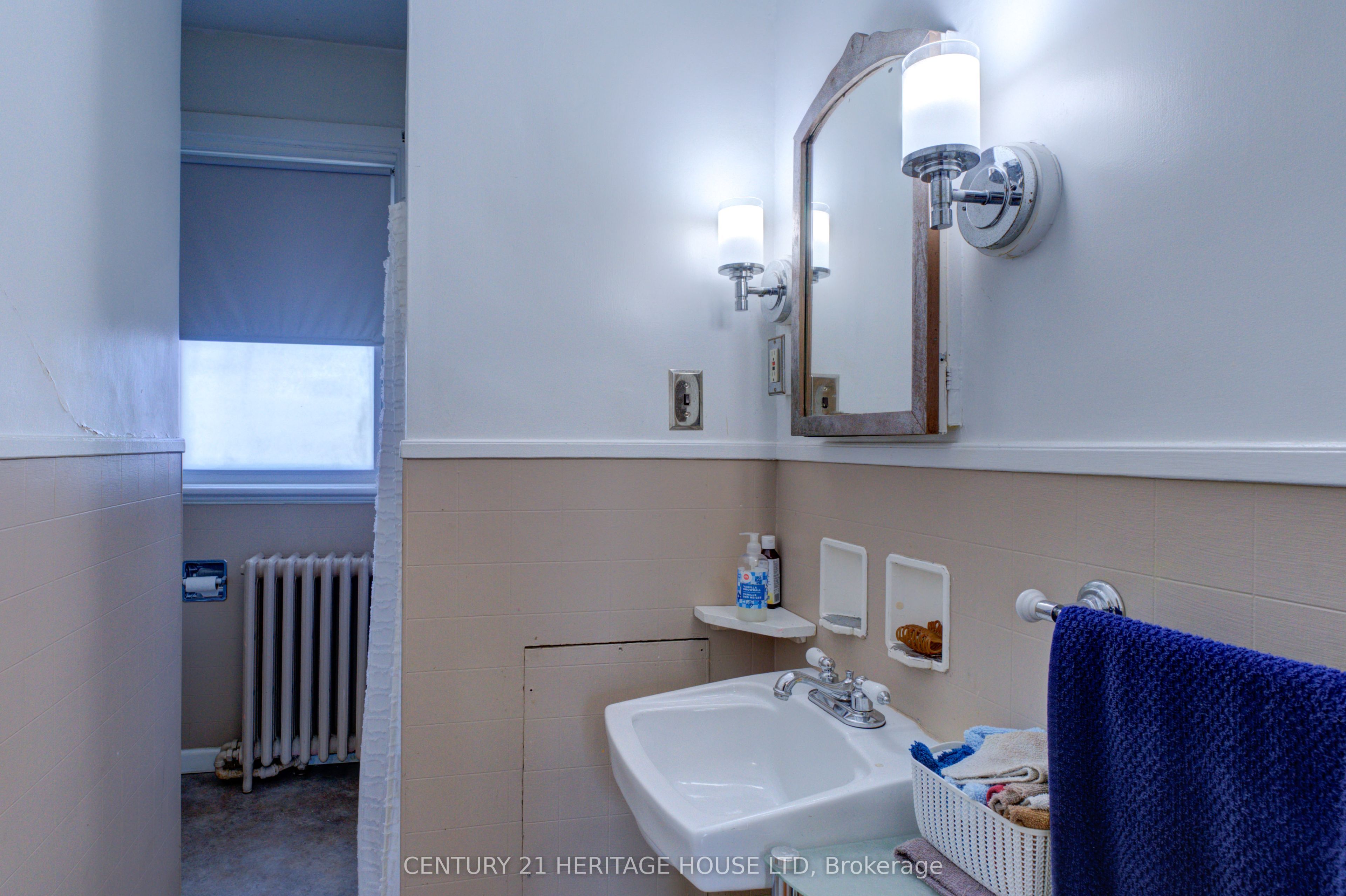 111 Erie Avenue Property Photo 23