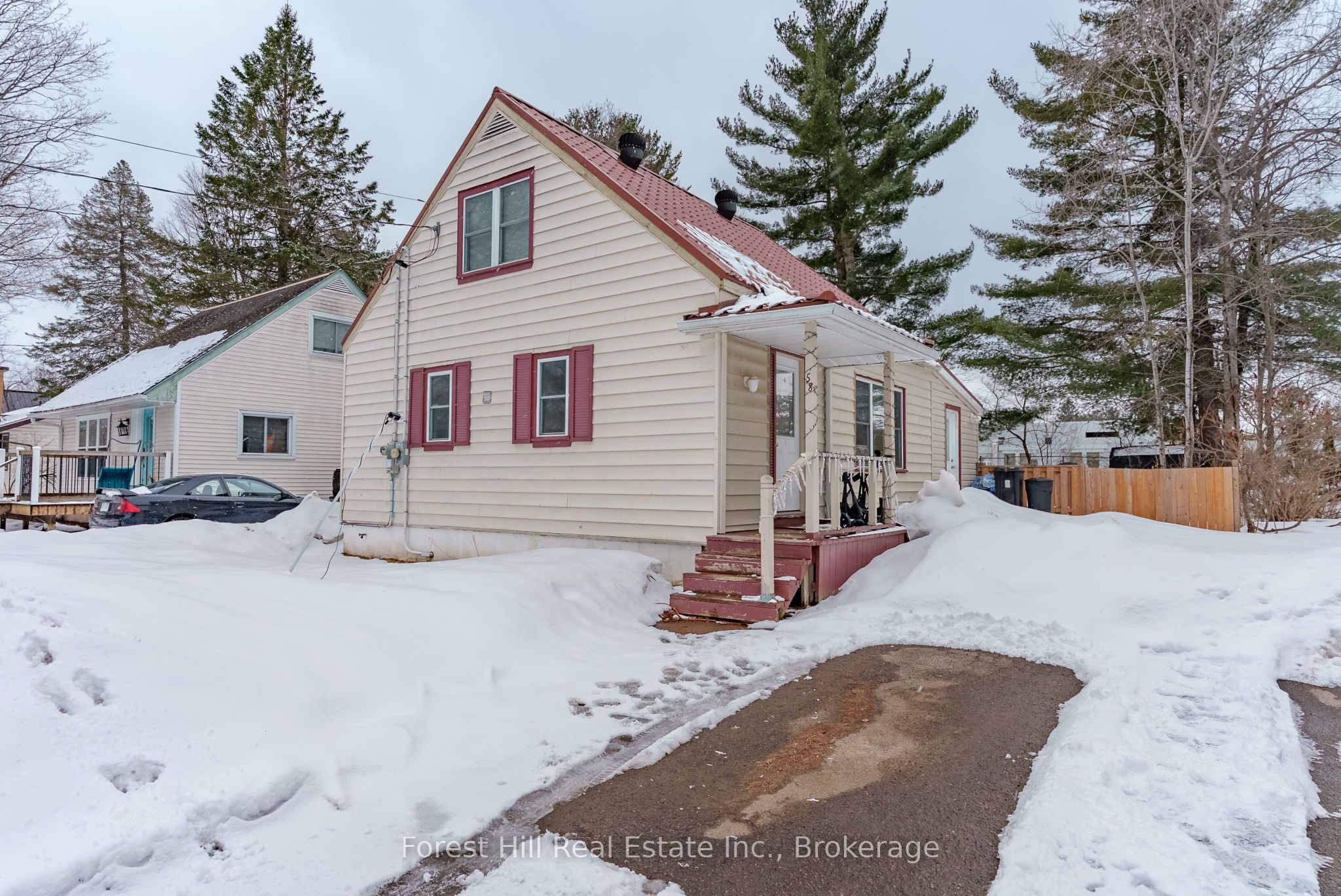 58 Aubrey Street Property Photo 1