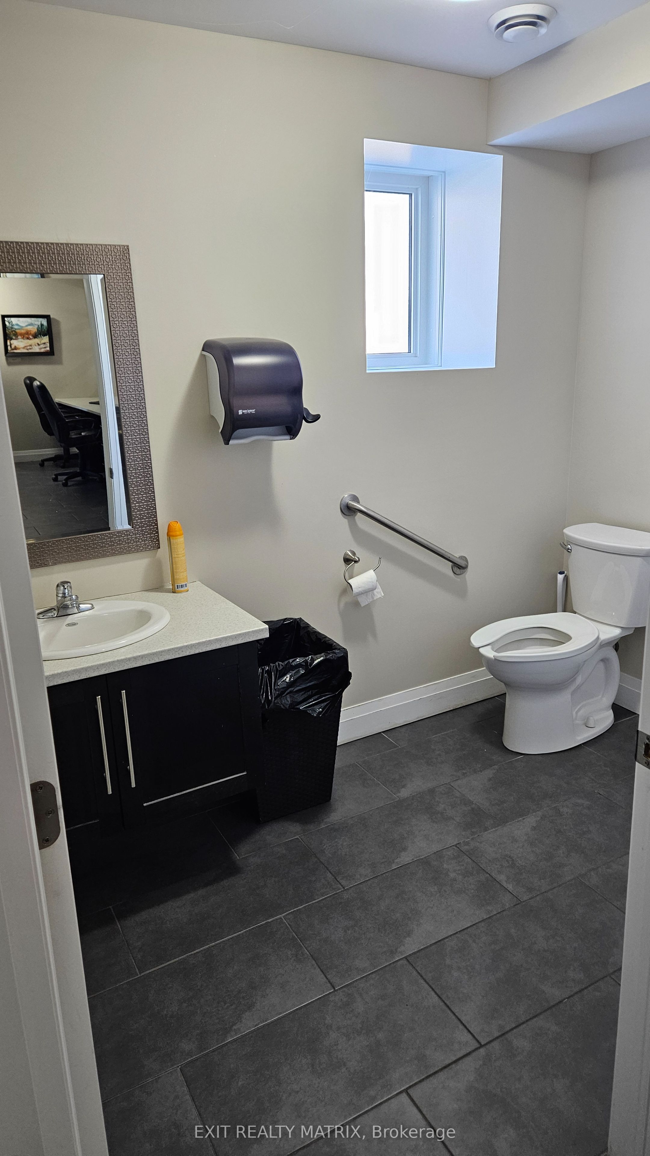 #2131b - 2131 St. Joseph Boulevard Property Photo 17