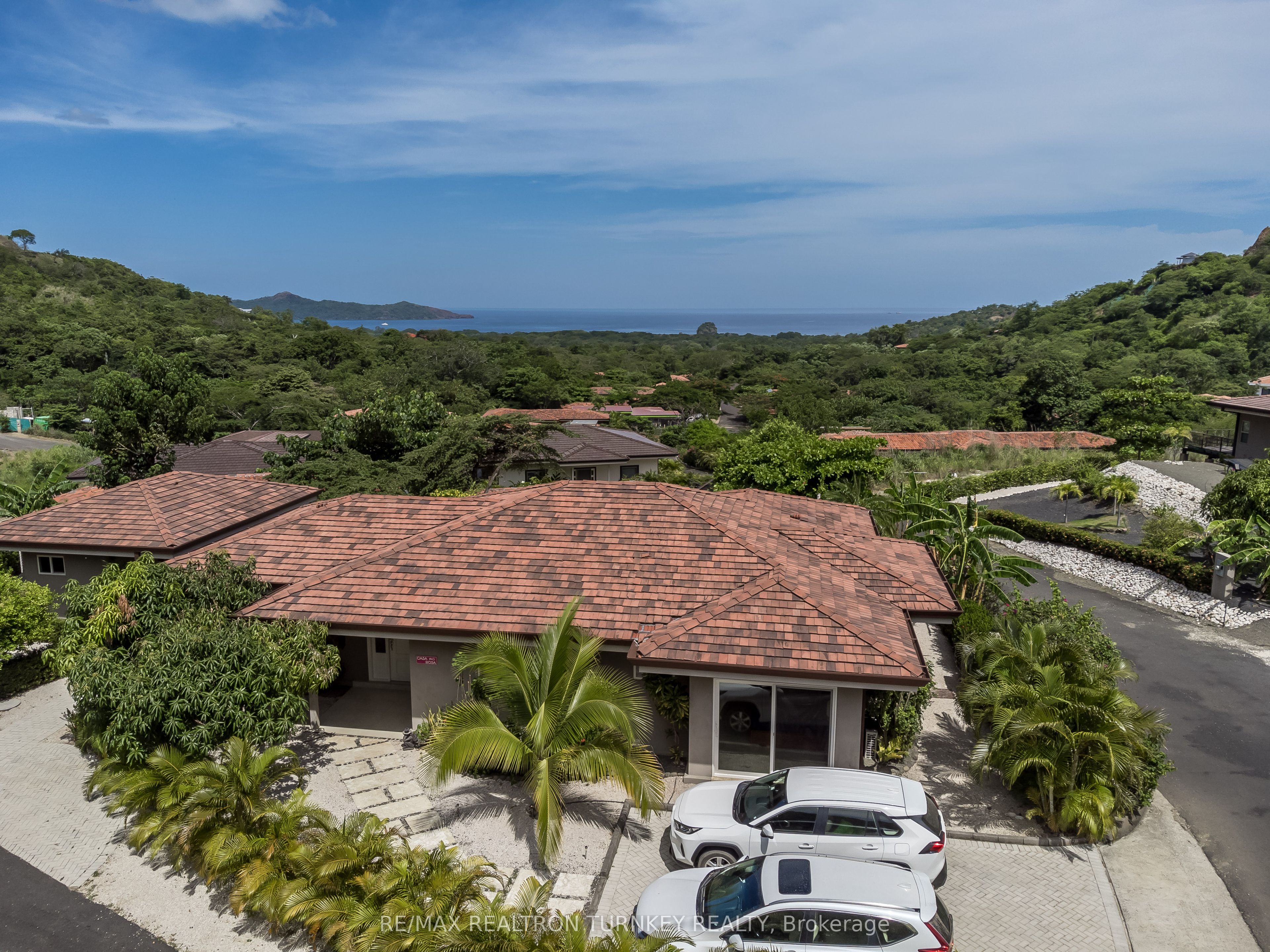 43 Dos Rios Avenue Property Photo