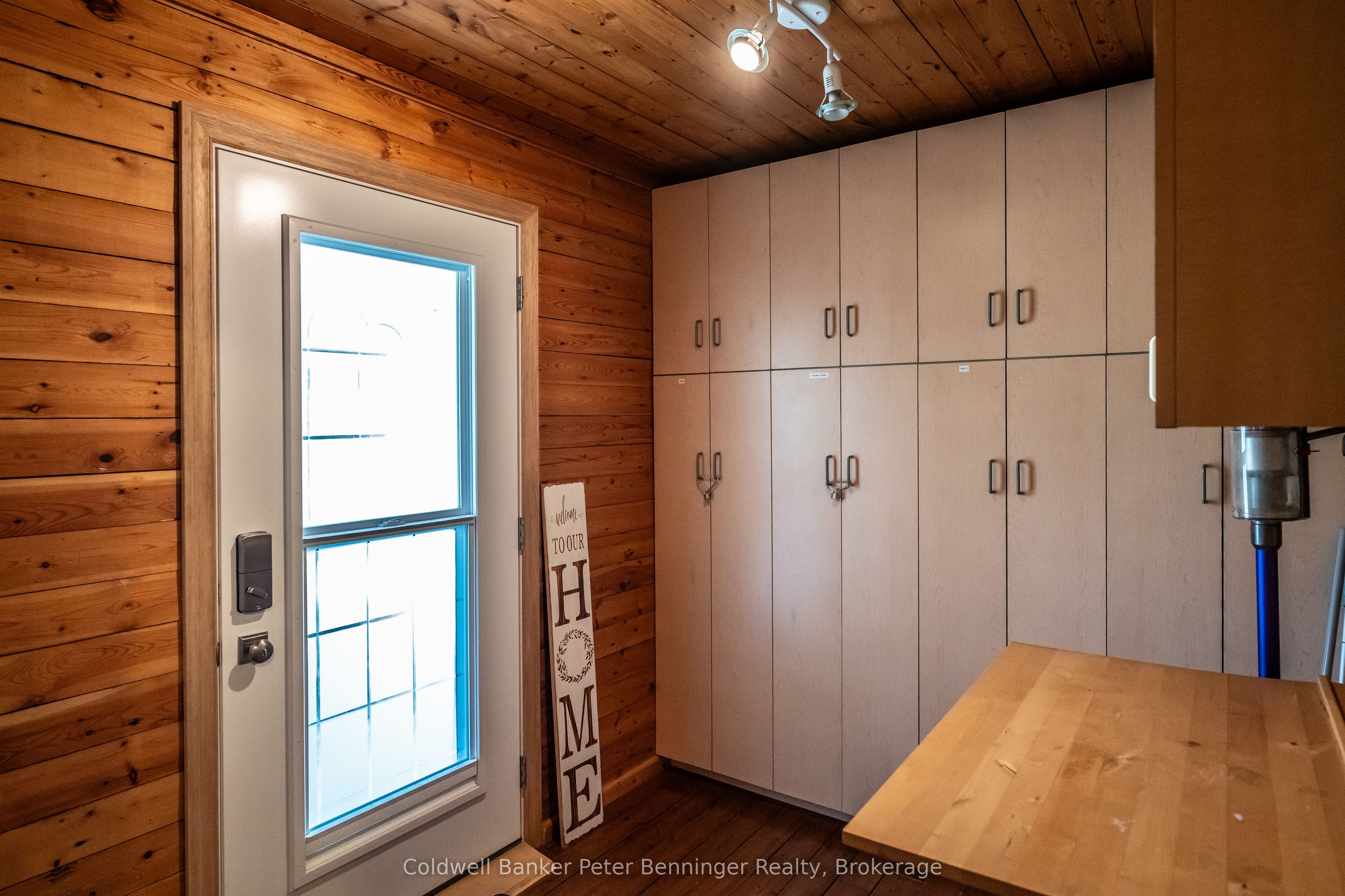 55 Hansen Drive Property Photo 14