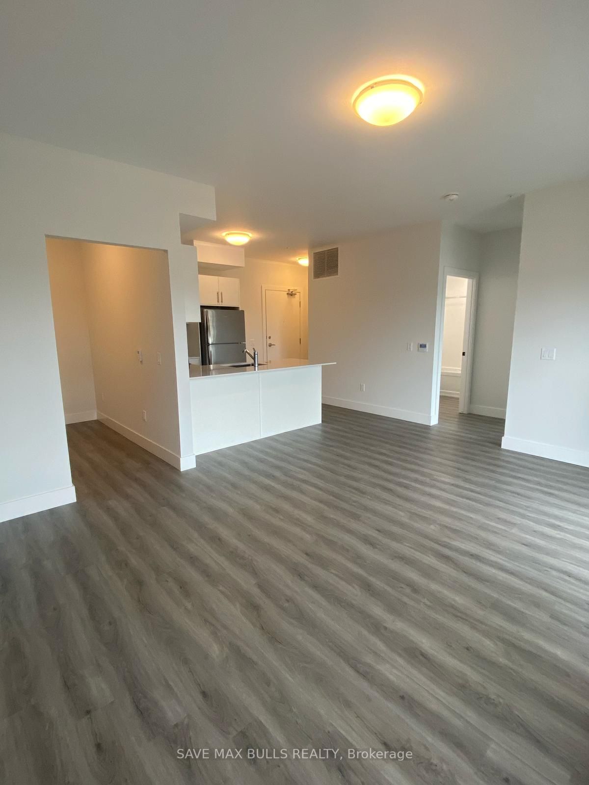 #403 - 1000 Lackner Boulevard Property Photo 4