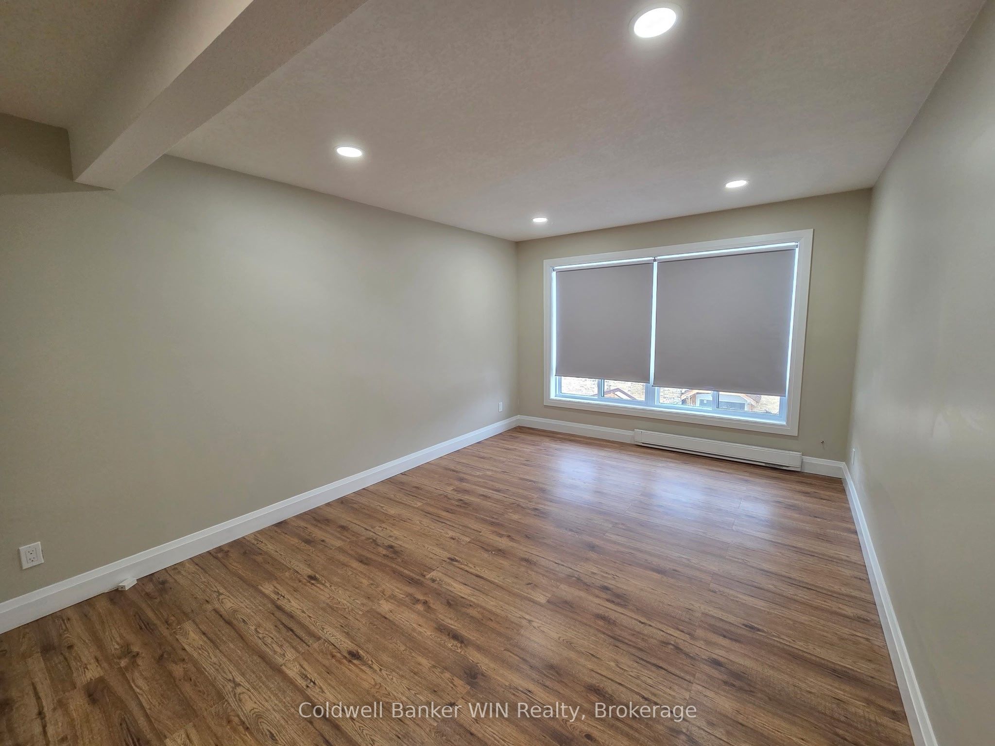171 Main Street N 1 Property Photo 1