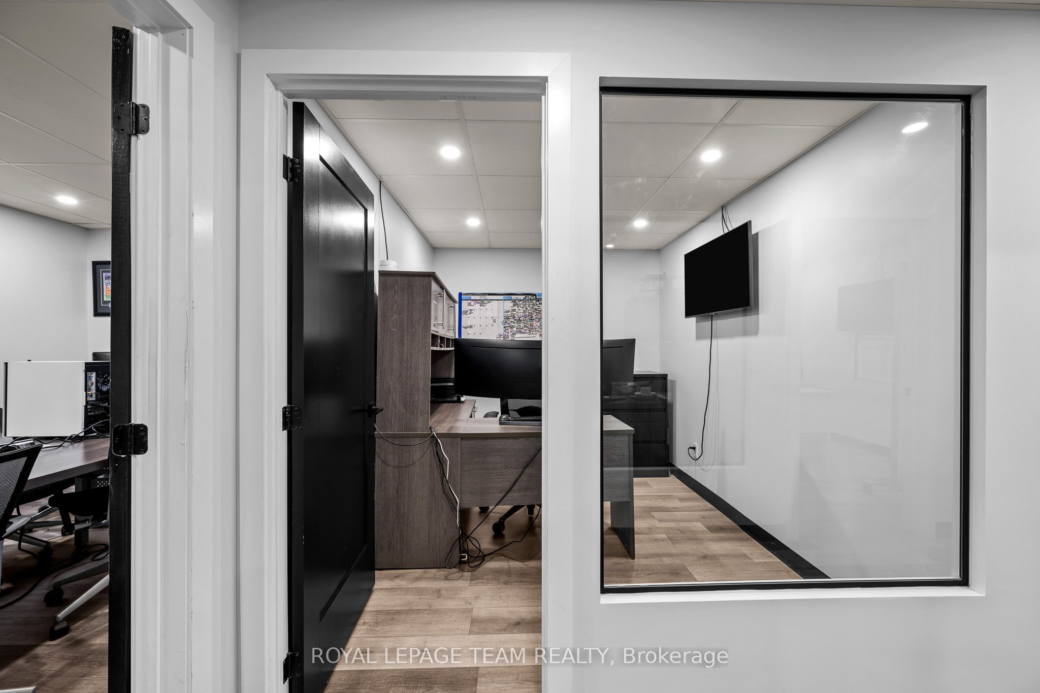 #123 - 15 Capella Court Property Photo 20