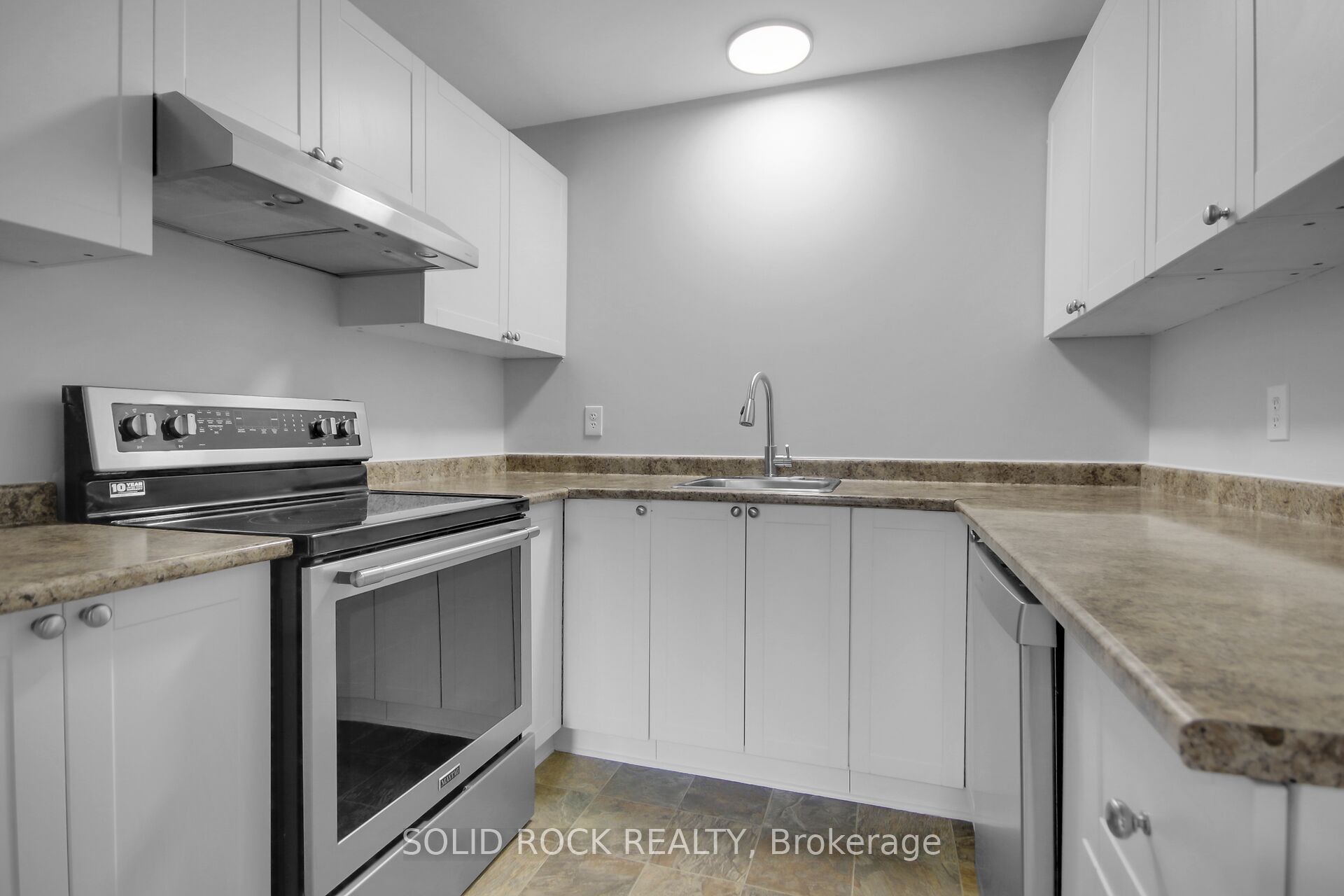 #53 - 126 Salter Crescent Property Photo 10