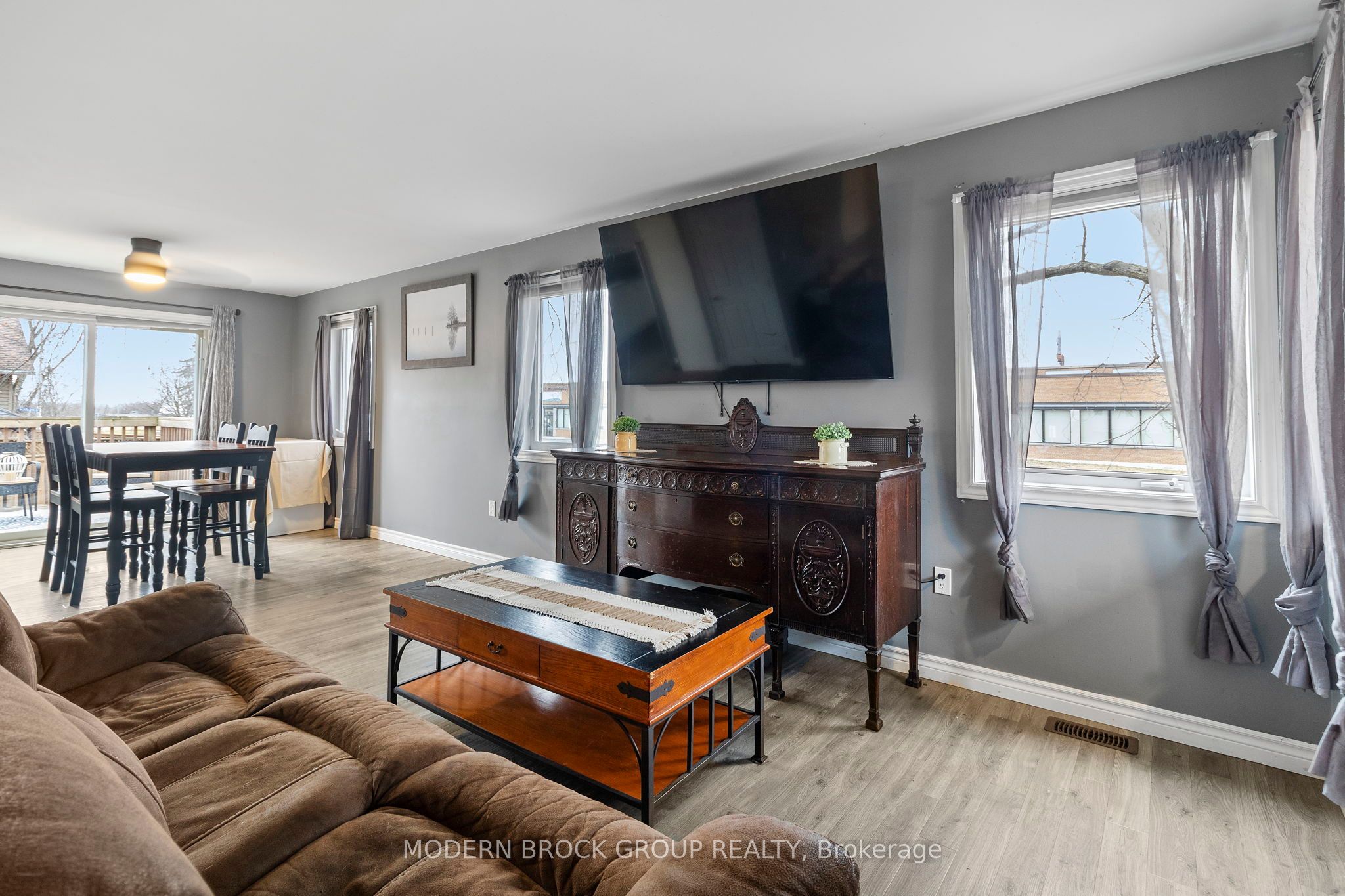 115 Schofield Avenue Property Photo 12