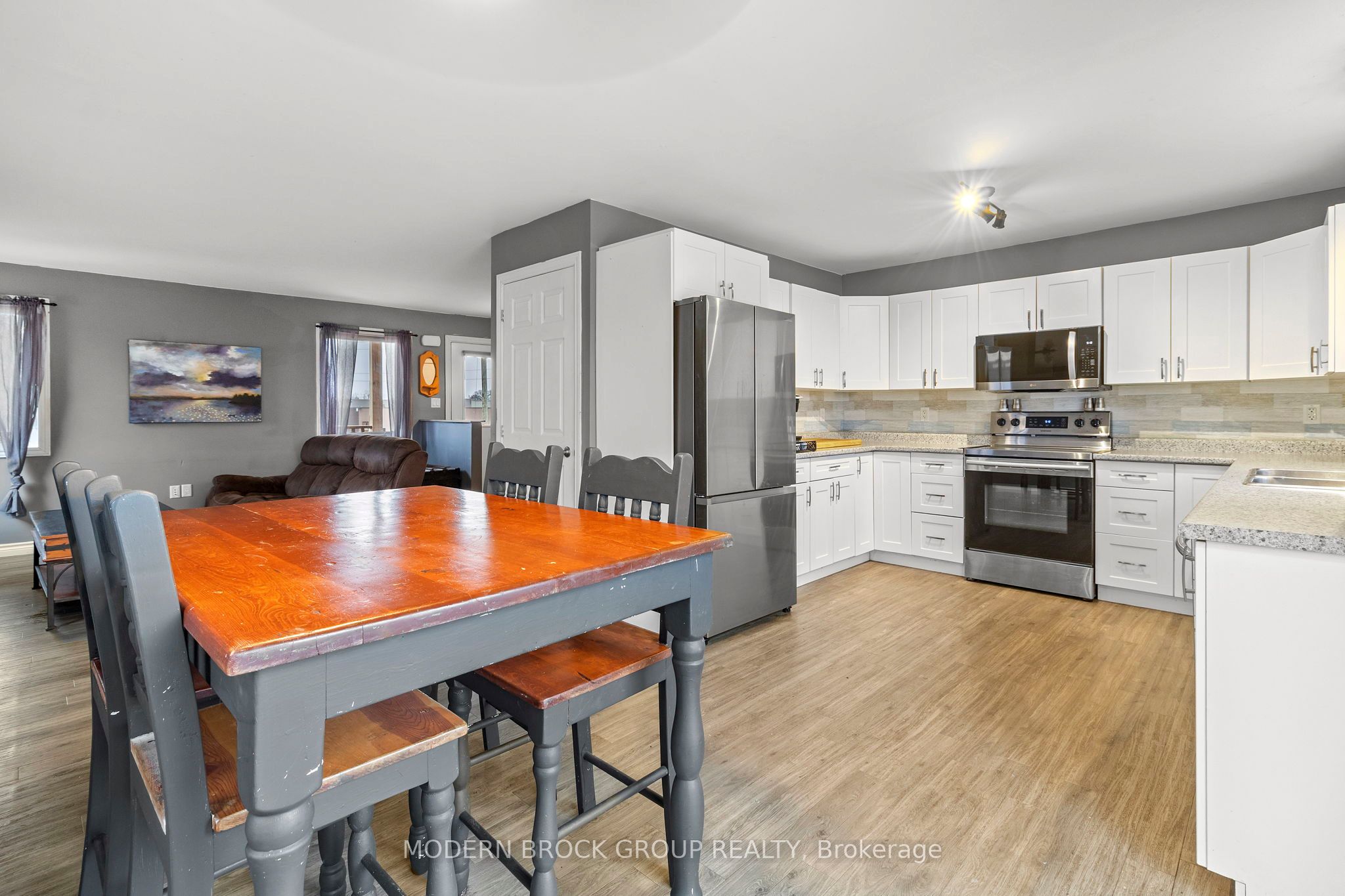 115 Schofield Avenue Property Photo 17