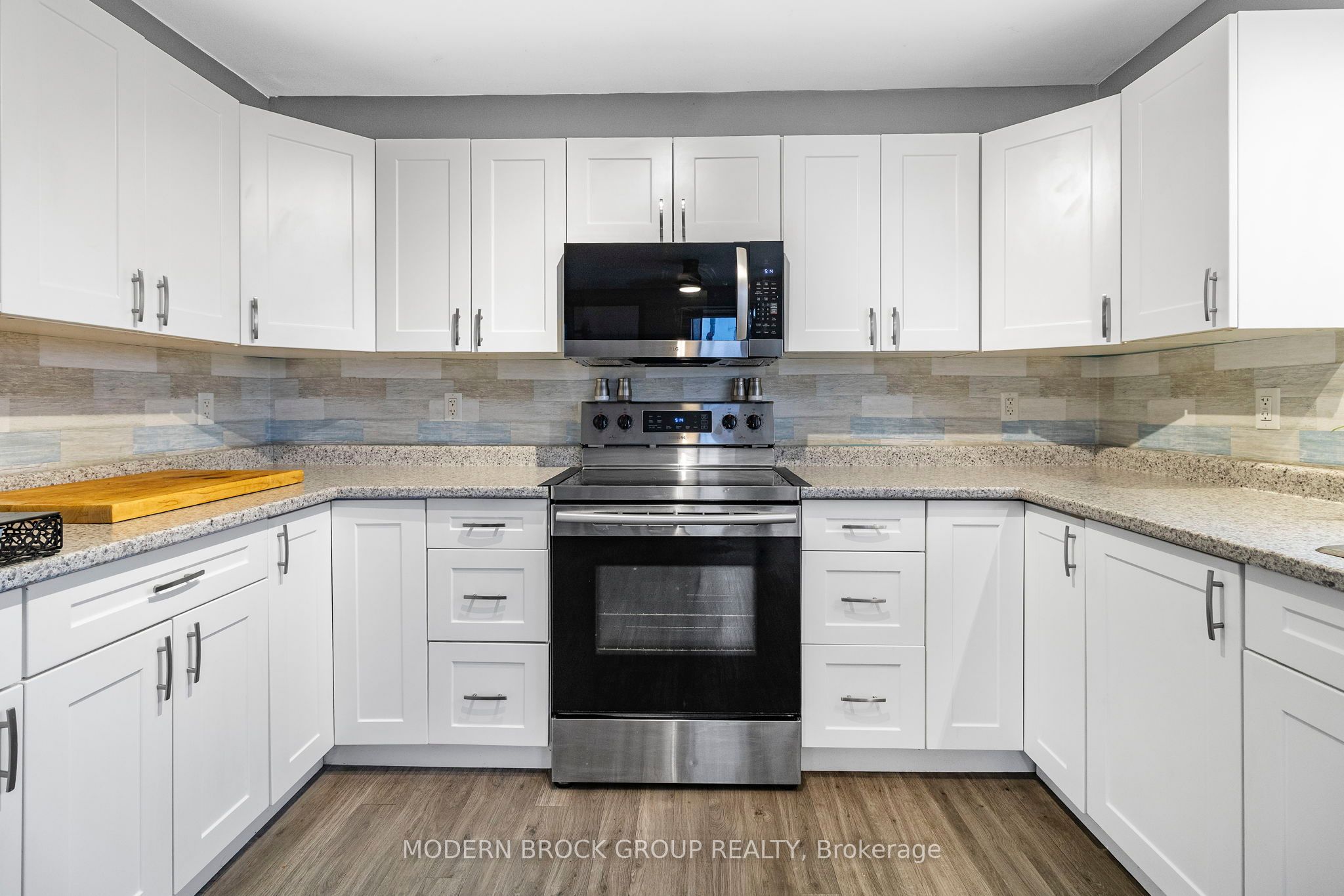 115 Schofield Avenue Property Photo 20