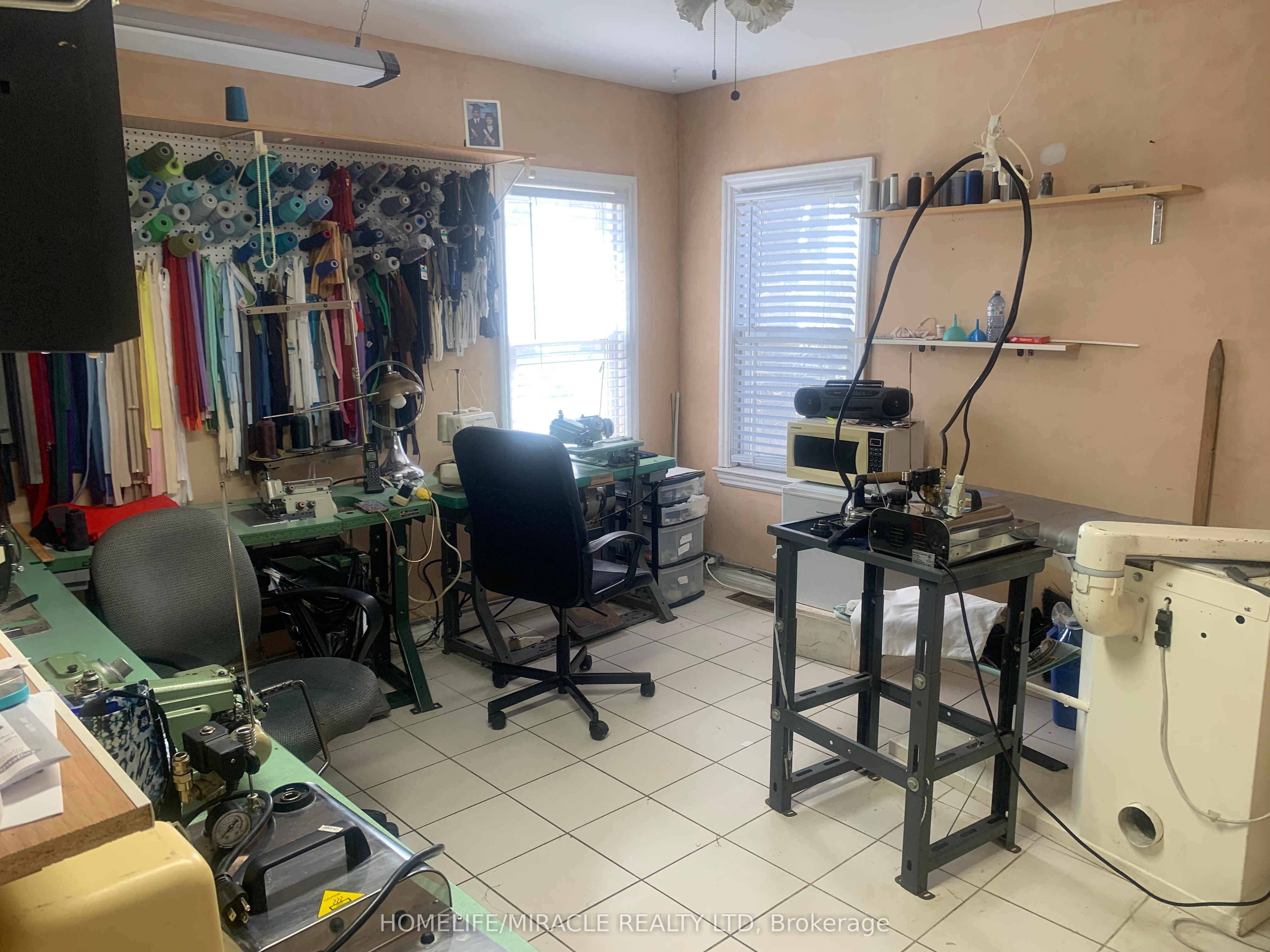 2 Munch Avenue Property Photo 3