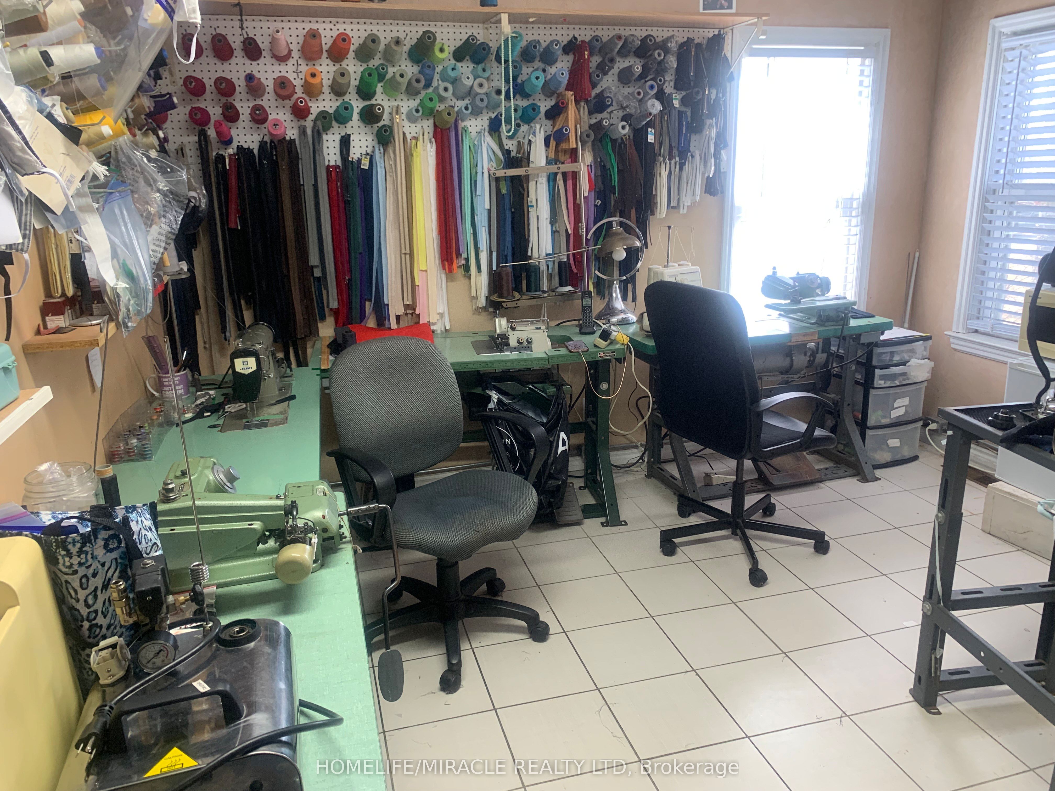 2 Munch Avenue Property Photo 4