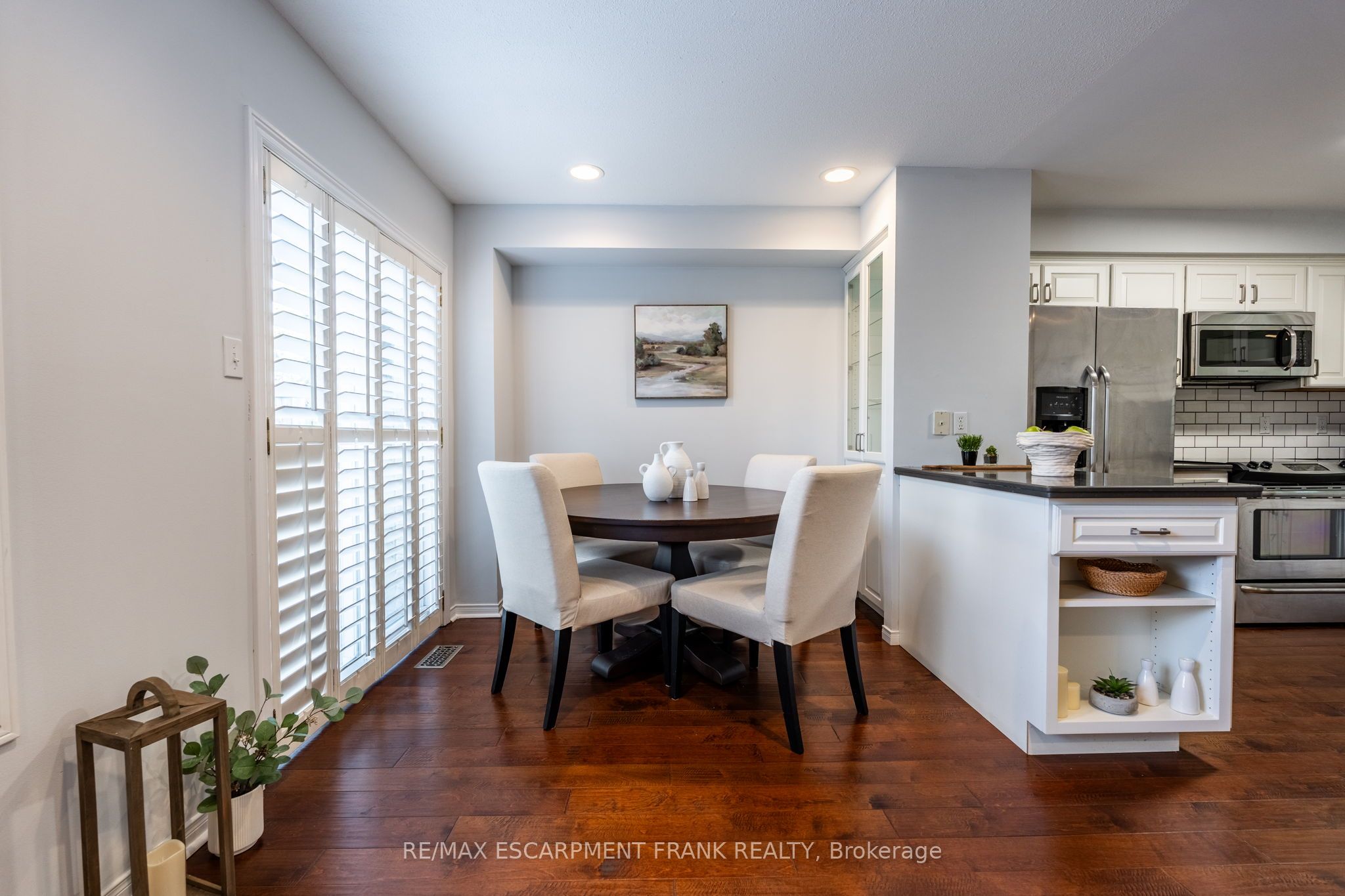 83 Foxborough Drive Property Photo 22