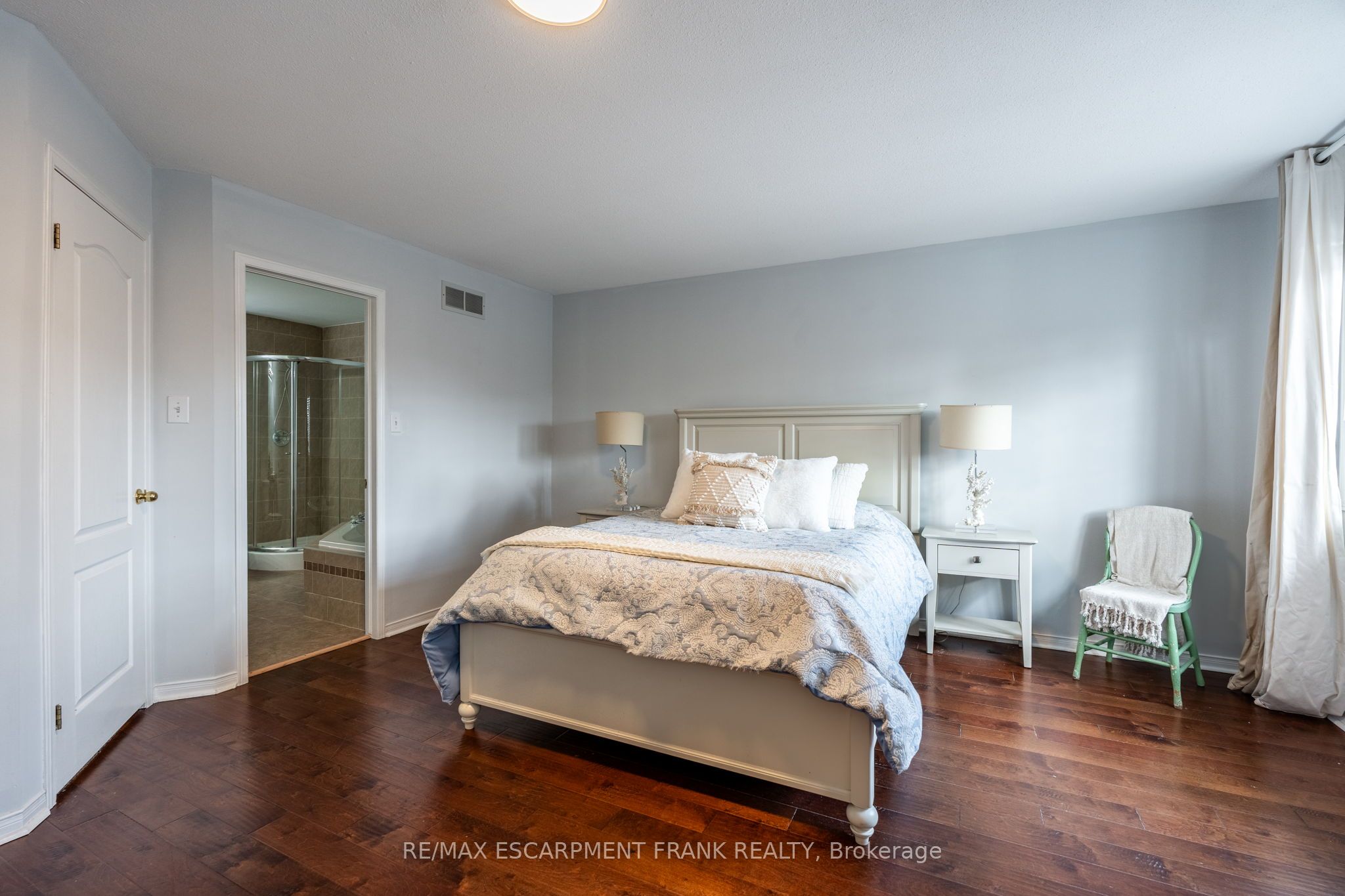 83 Foxborough Drive Property Photo 36