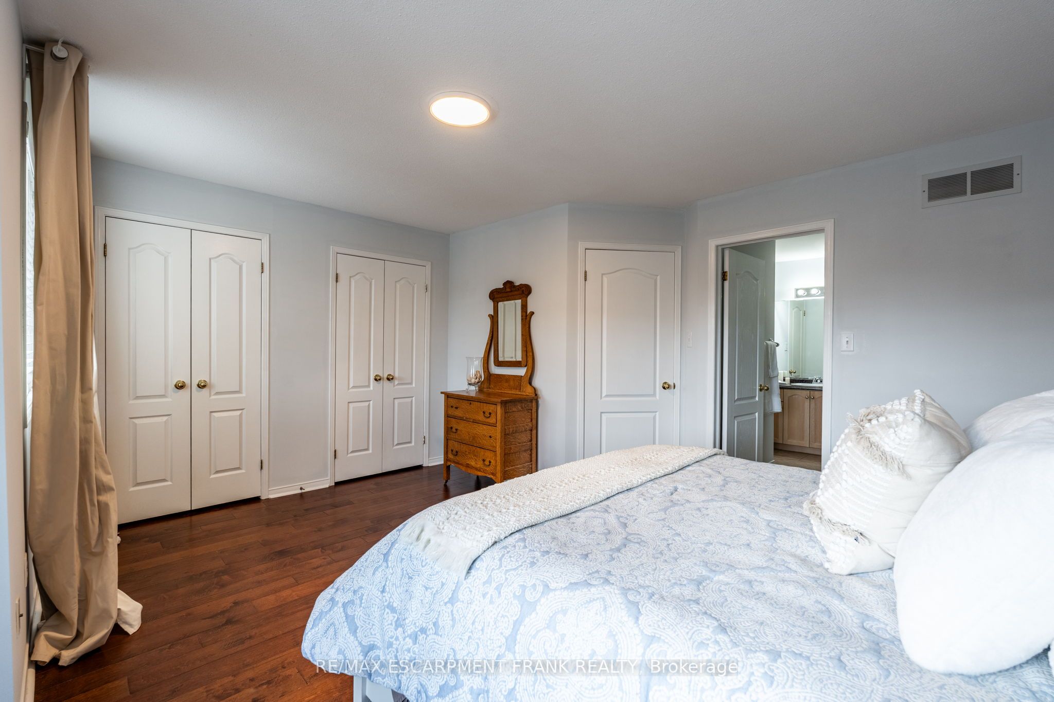 83 Foxborough Drive Property Photo 37