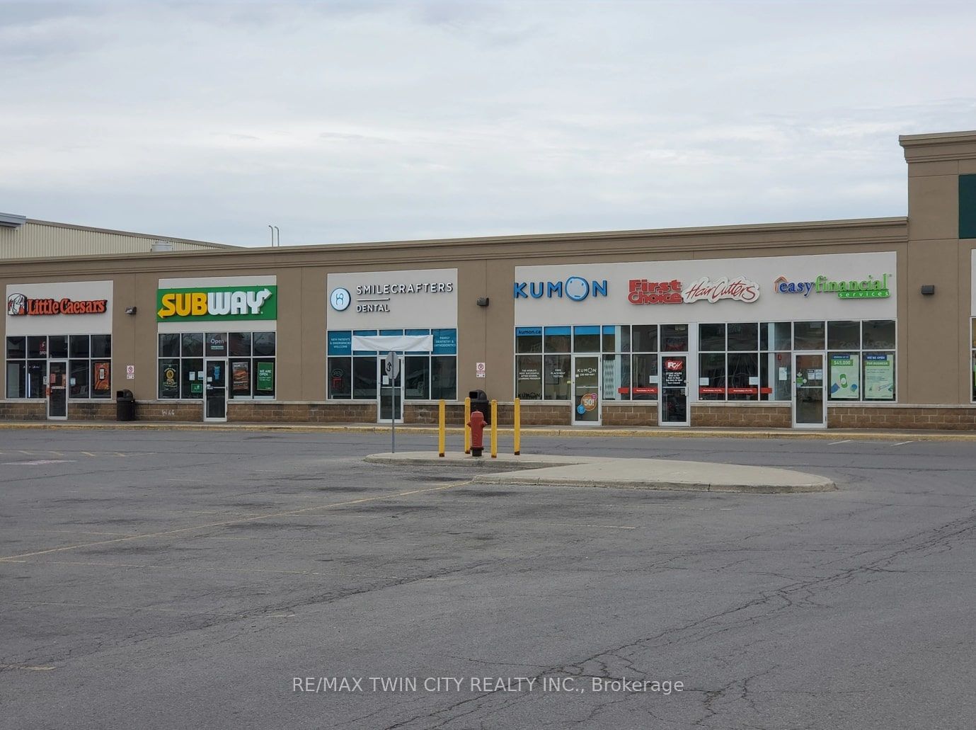 #112 - 7 Erie Avenue Property Photo 21