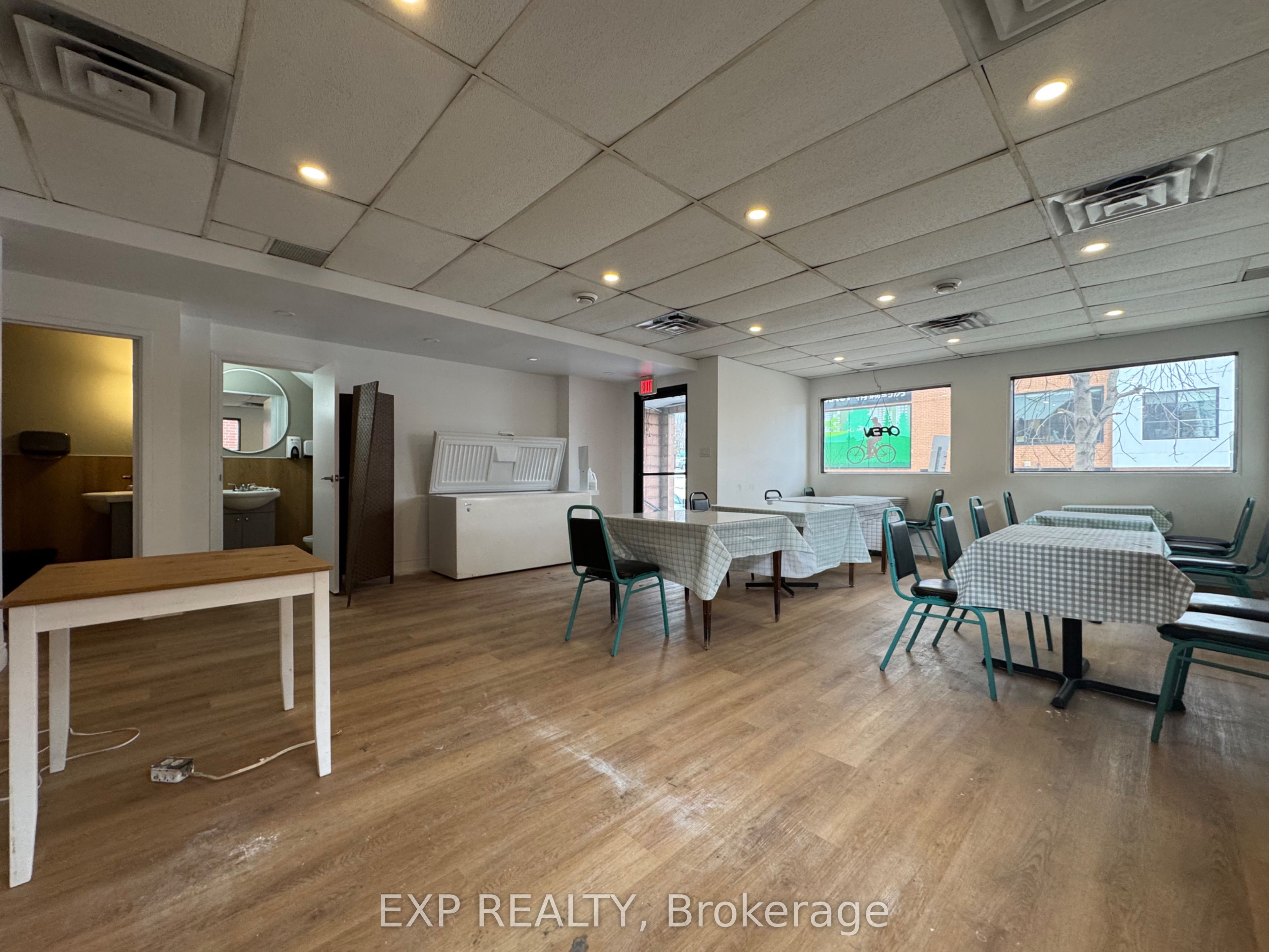 12 Lebreton Street Property Photo 3
