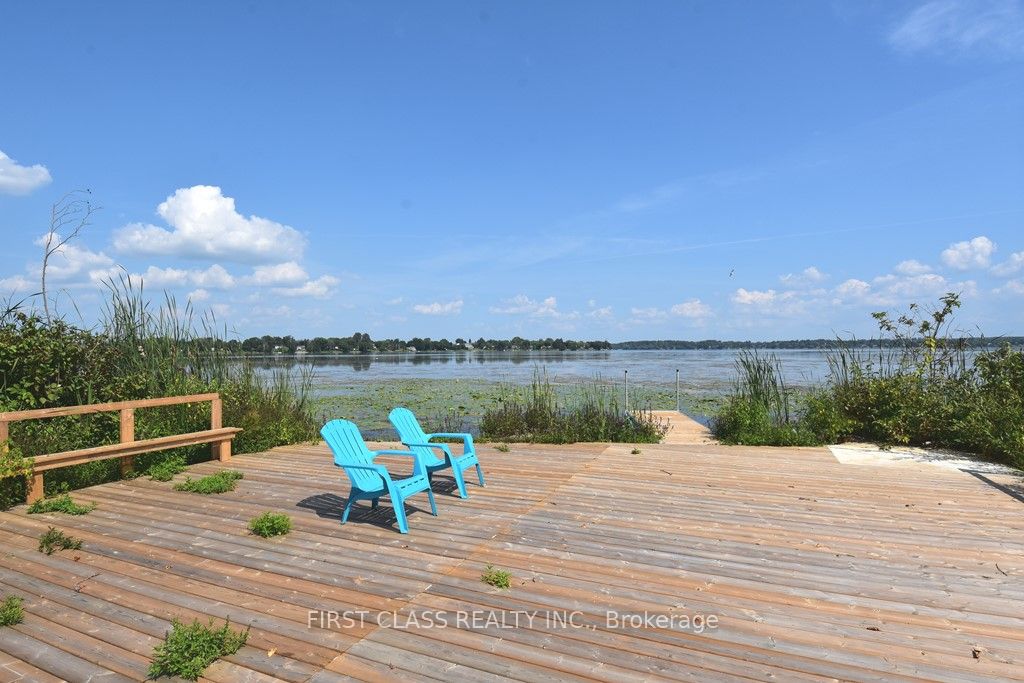 23 Druan Drive Property Photo 2