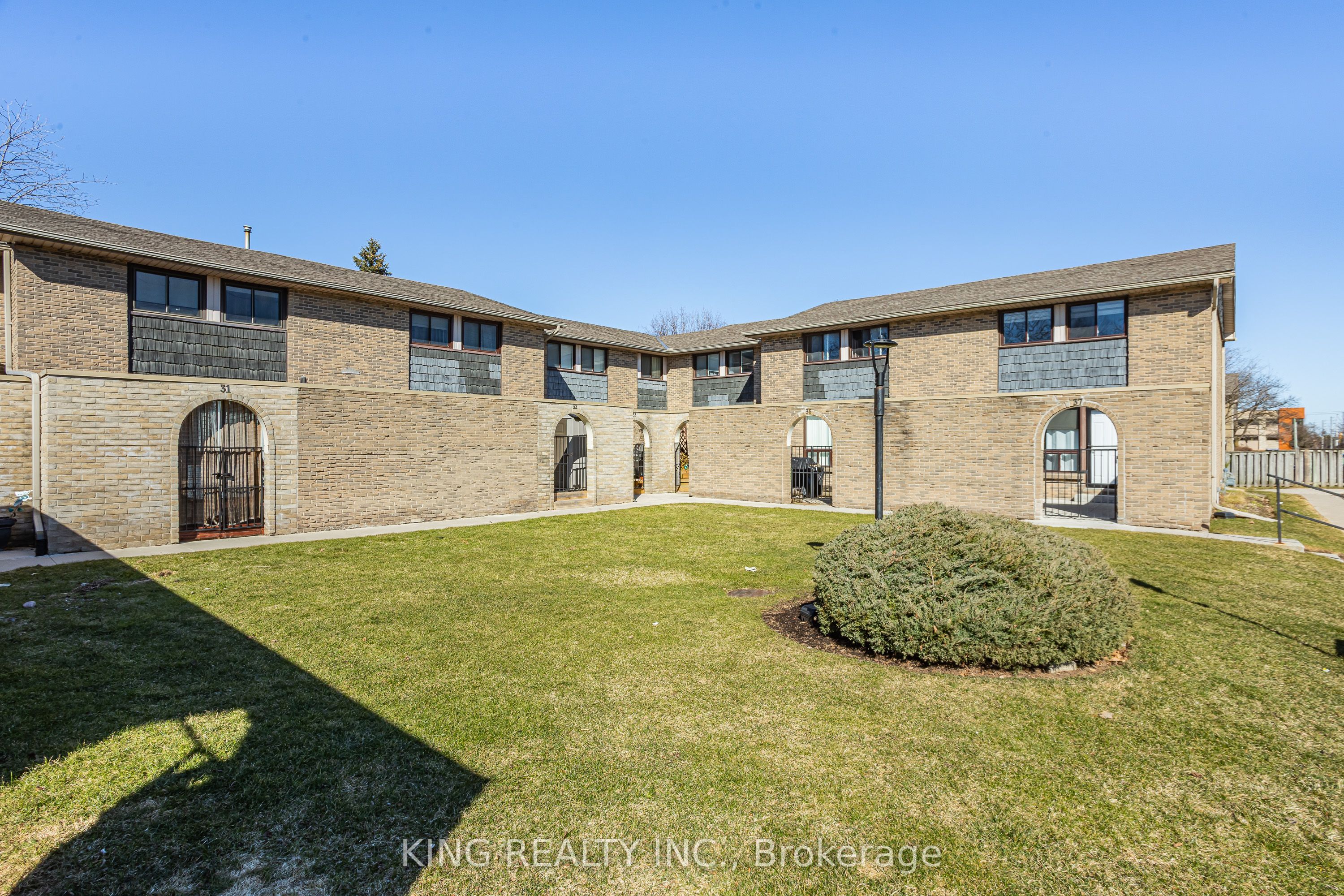 474 Southdale Road E 36 Property Photo 1