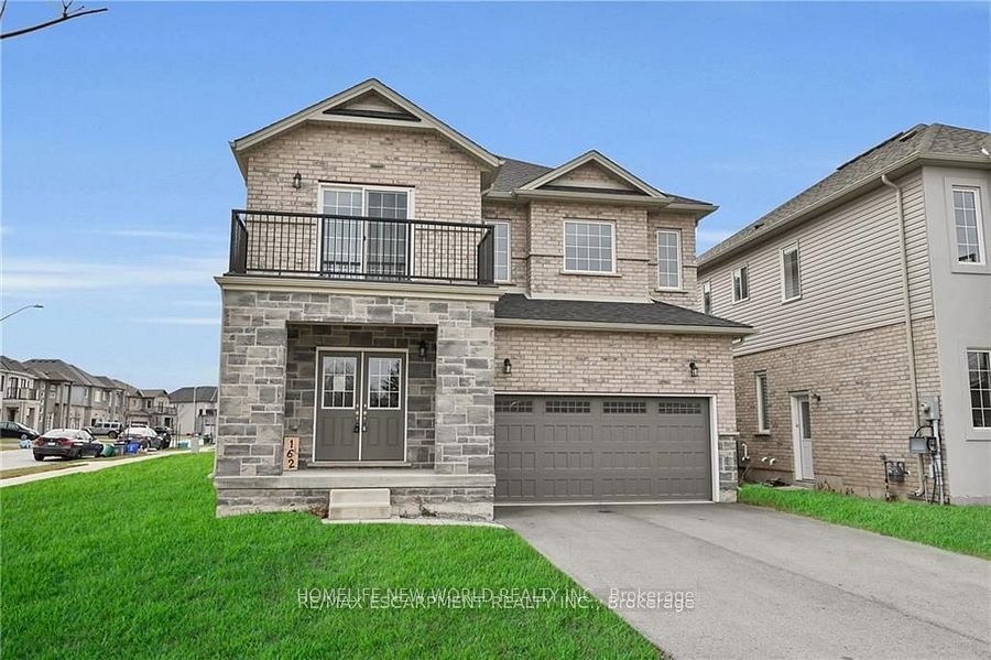 162 Mccabe Avenue Property Photo