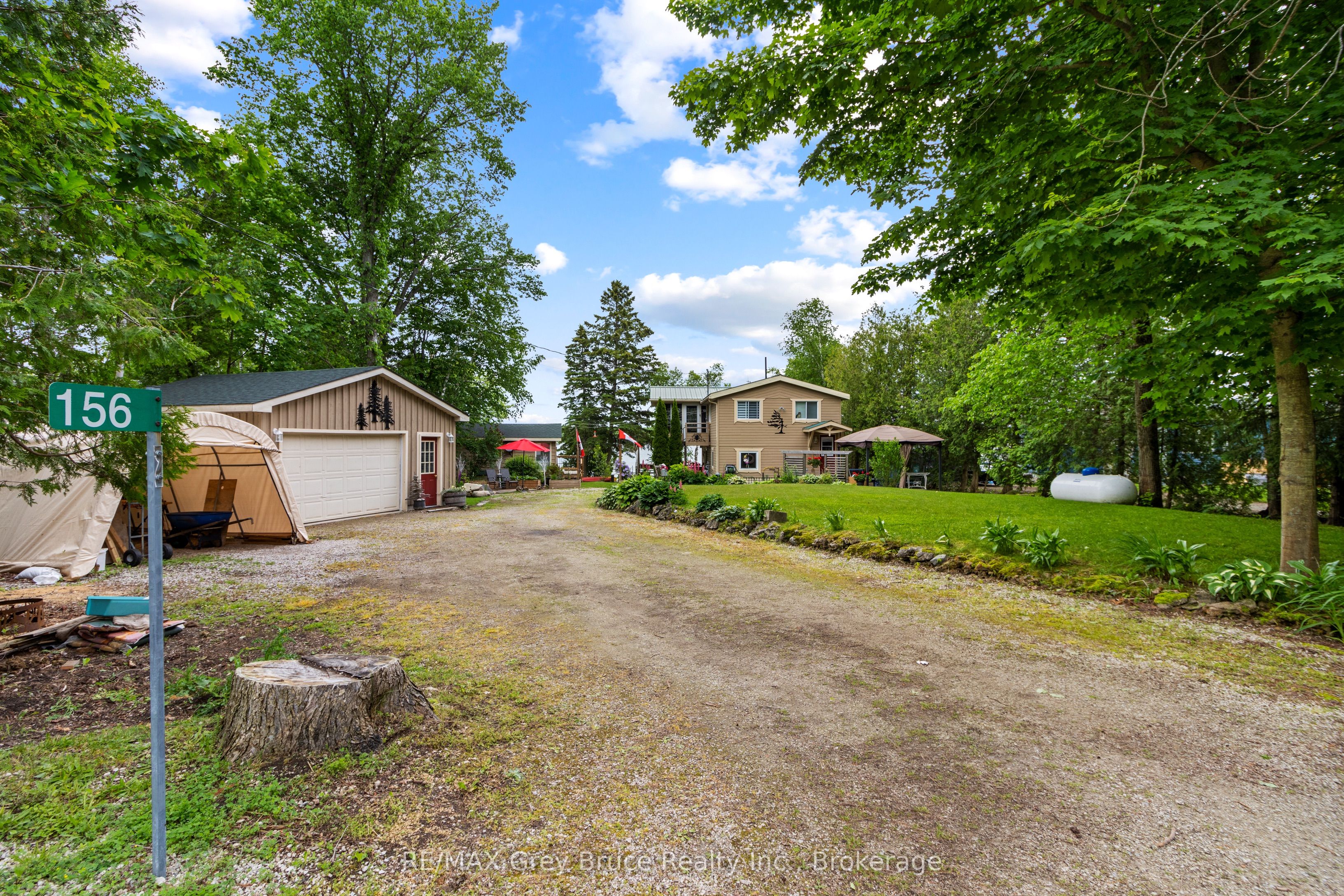 156 Miller Lake Shore Road Property Photo 10