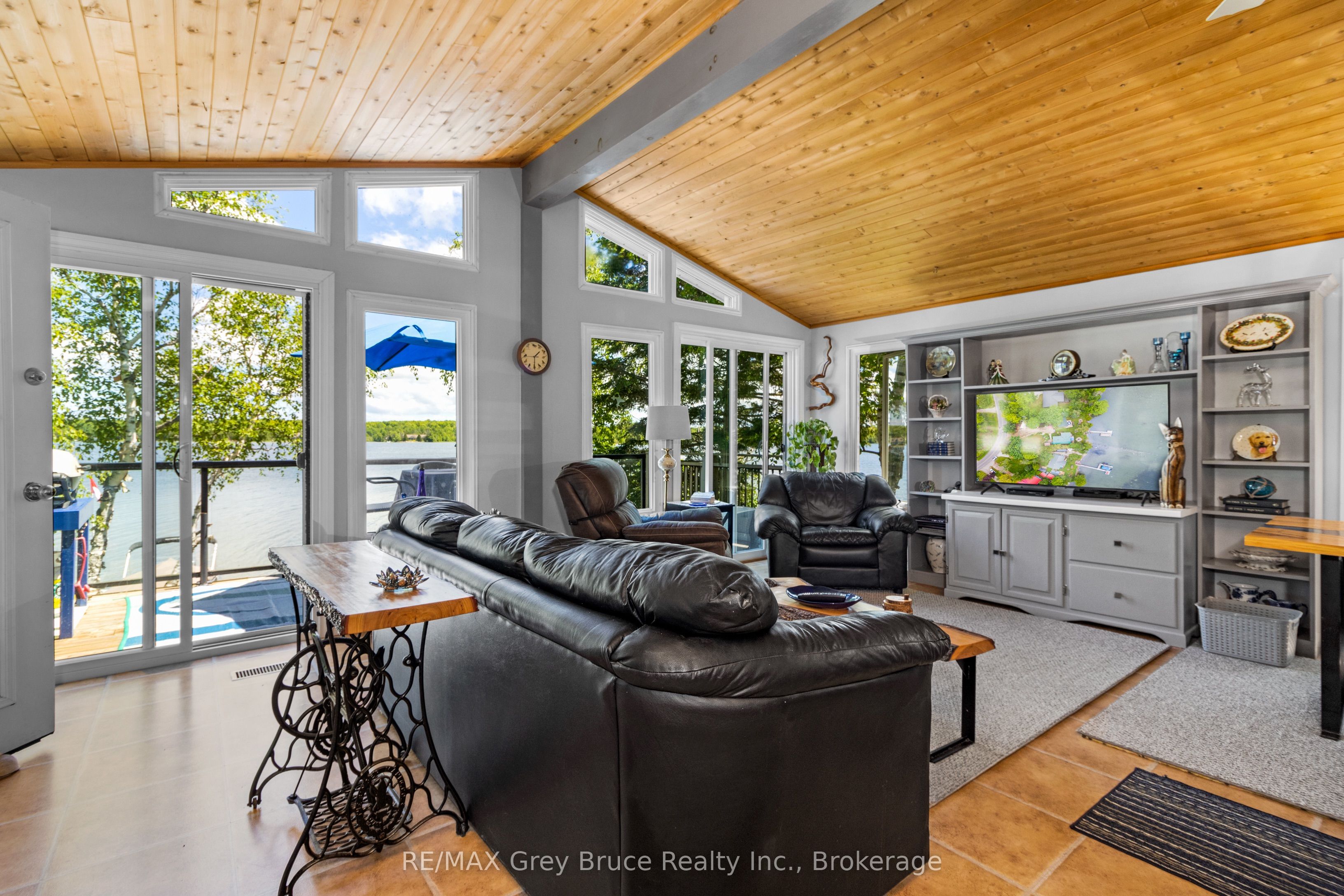 156 Miller Lake Shore Road Property Photo 15