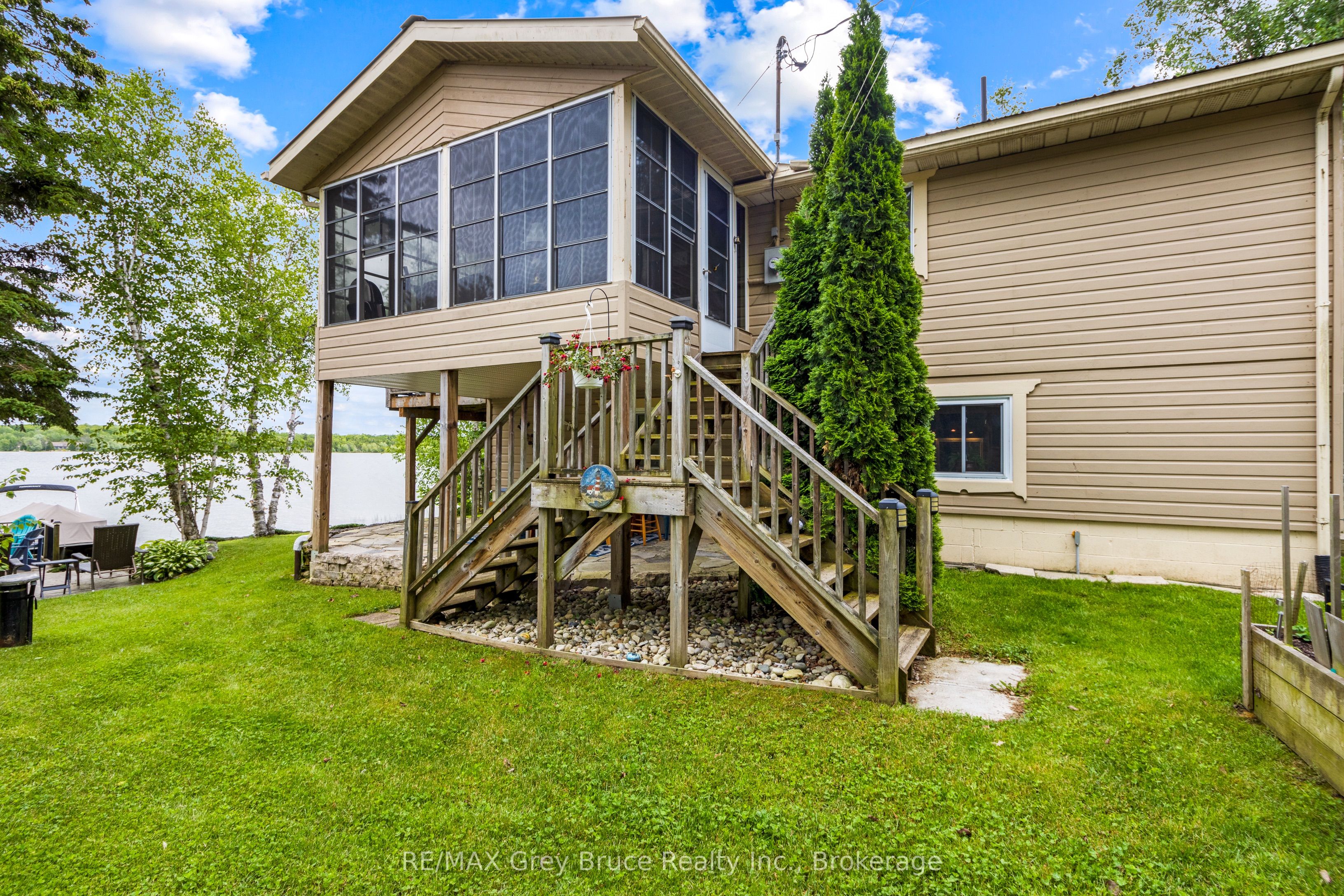 156 Miller Lake Shore Road Property Photo 26